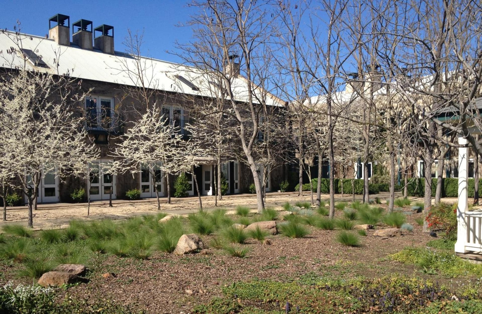 Southbridge Napa Valley interior in St. Helena, CA — gallery photo 2