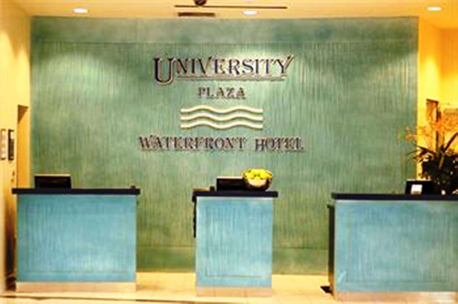 University Plaza Waterfront Hotel gallery photo in Stockton, CA — image 25