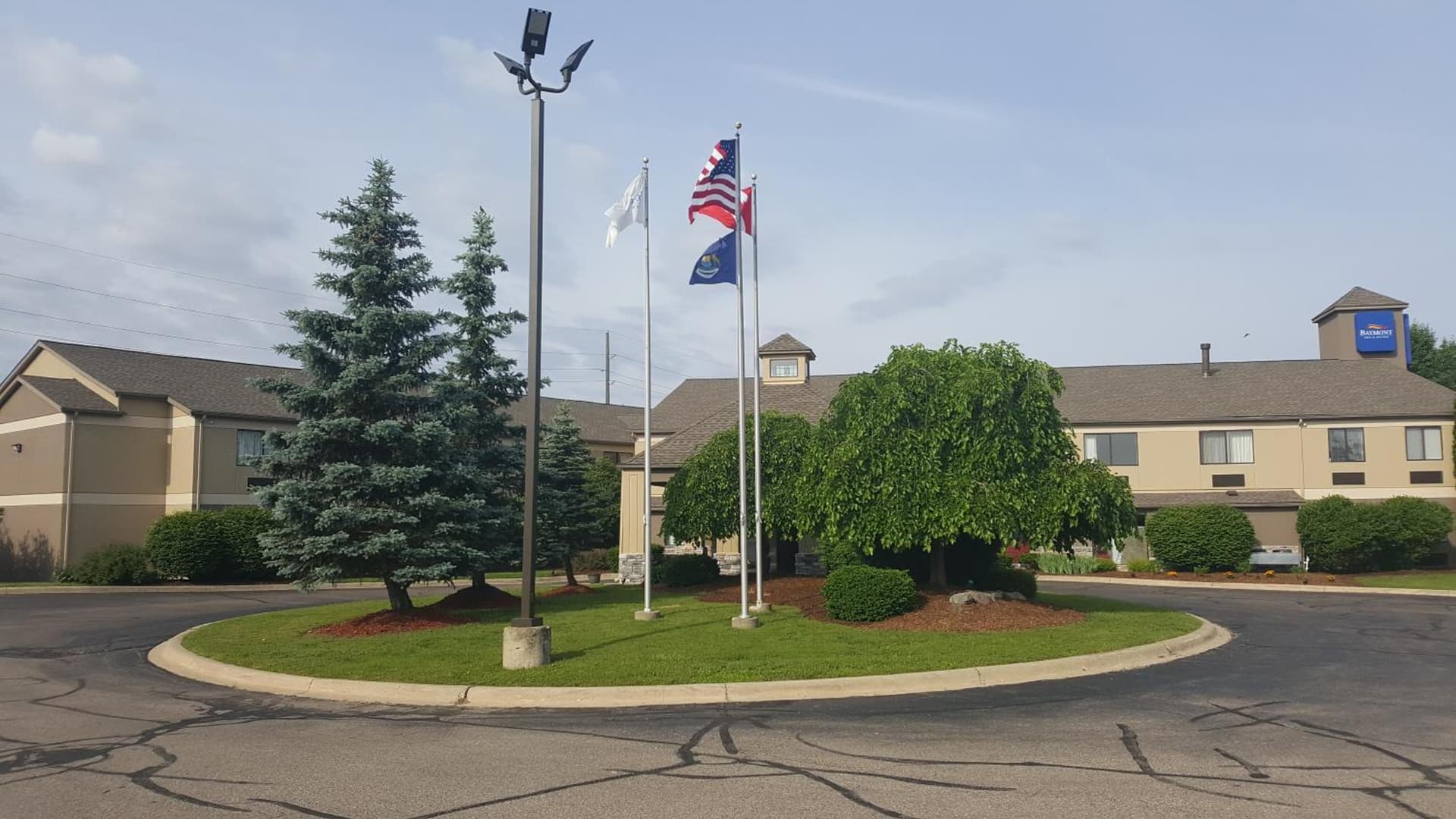 Baymont by Wyndham Belleville Airport Area Free Airport Shuttle featured exterior or lobby in Belleville, MI — similar hotel