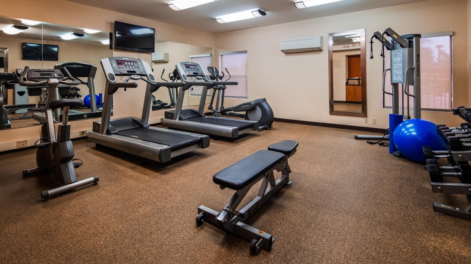 Best Western Plus Fresno Airport Hotel gallery photo in Fresno, CA — image 18