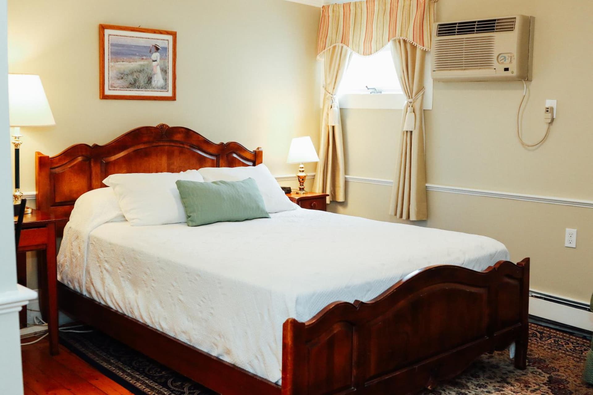 Concord's Colonial Inn property views in Concord, MA — gallery photo 3