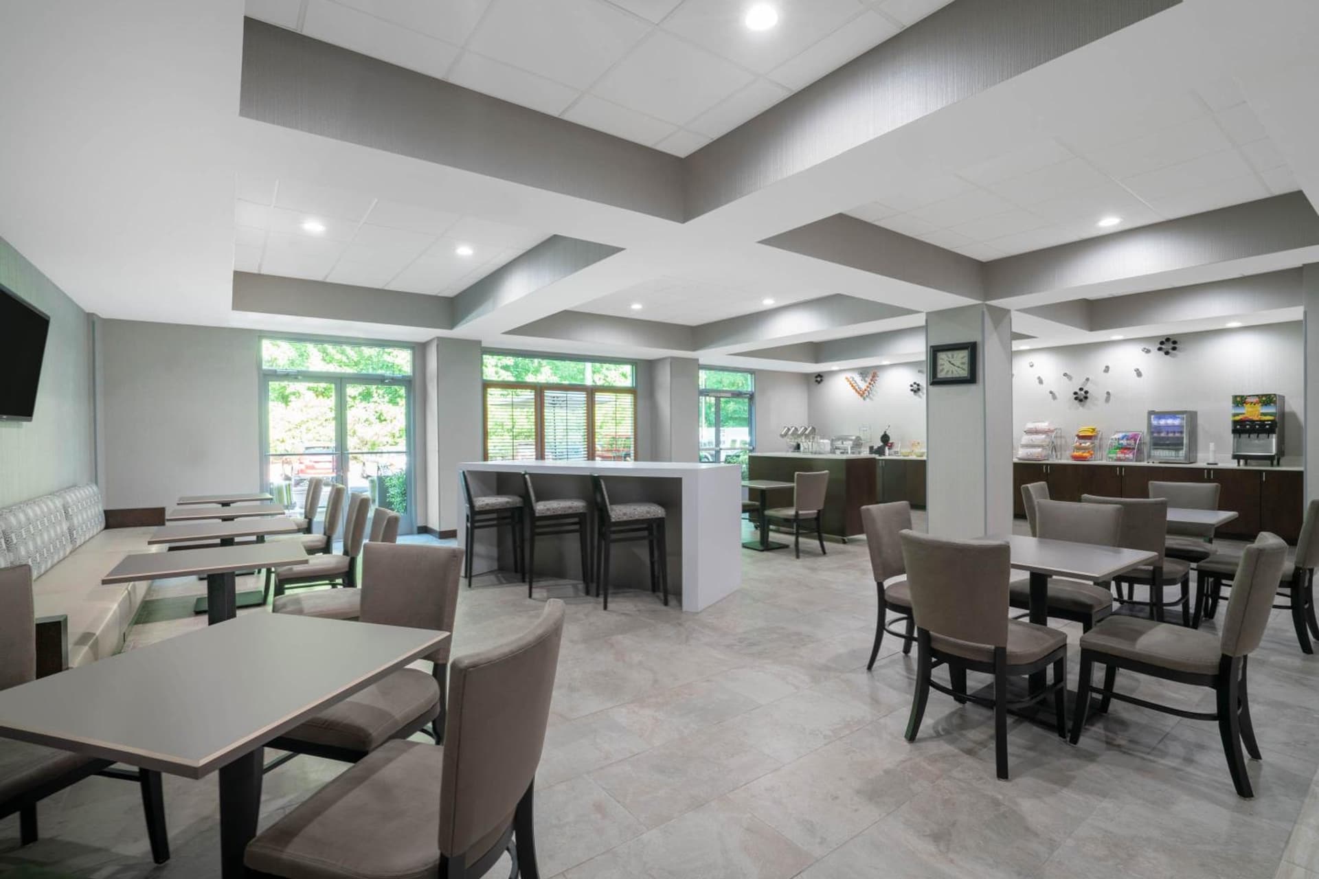 Wingate by Wyndham Charlotte Airport gallery photo in Charlotte, NC — image 48