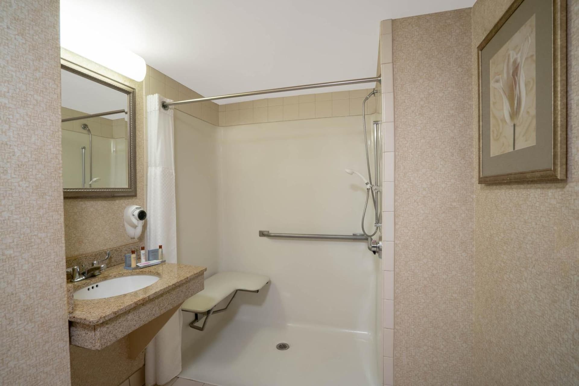 Wingate by Wyndham Charlotte Airport gallery photo in Charlotte, NC — image 32