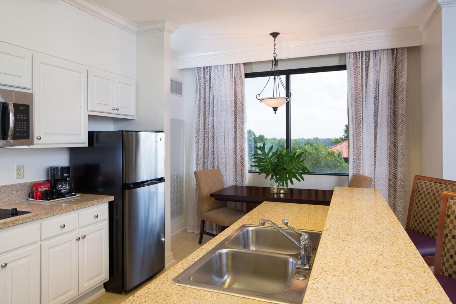 The Cook Hotel and Conference Center at LSU gallery photo in Baton Rouge, LA — image 23