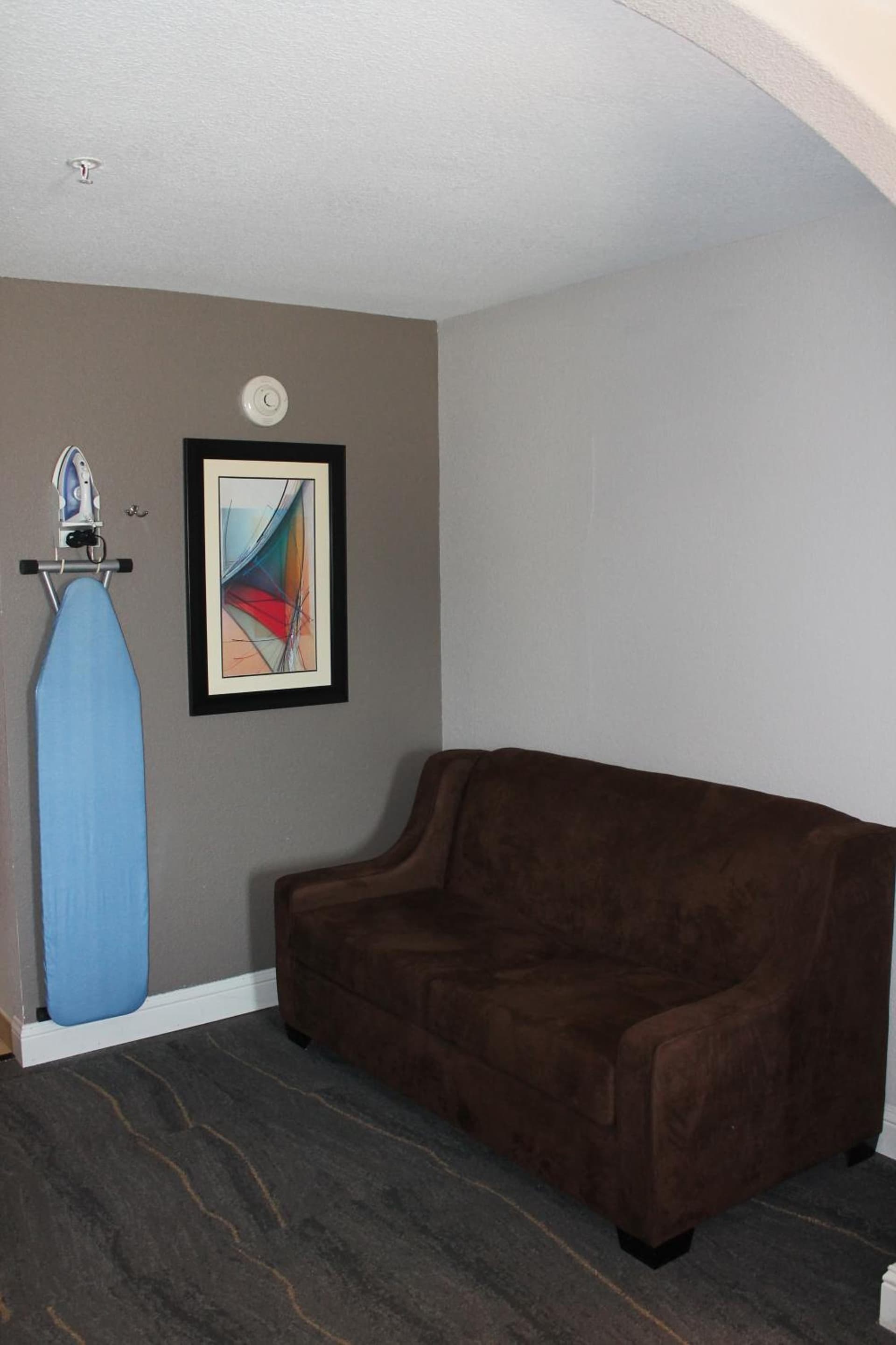 Quality Inn & Suites Port Arthur - Nederland gallery photo in Port Arthur, TX — image 52