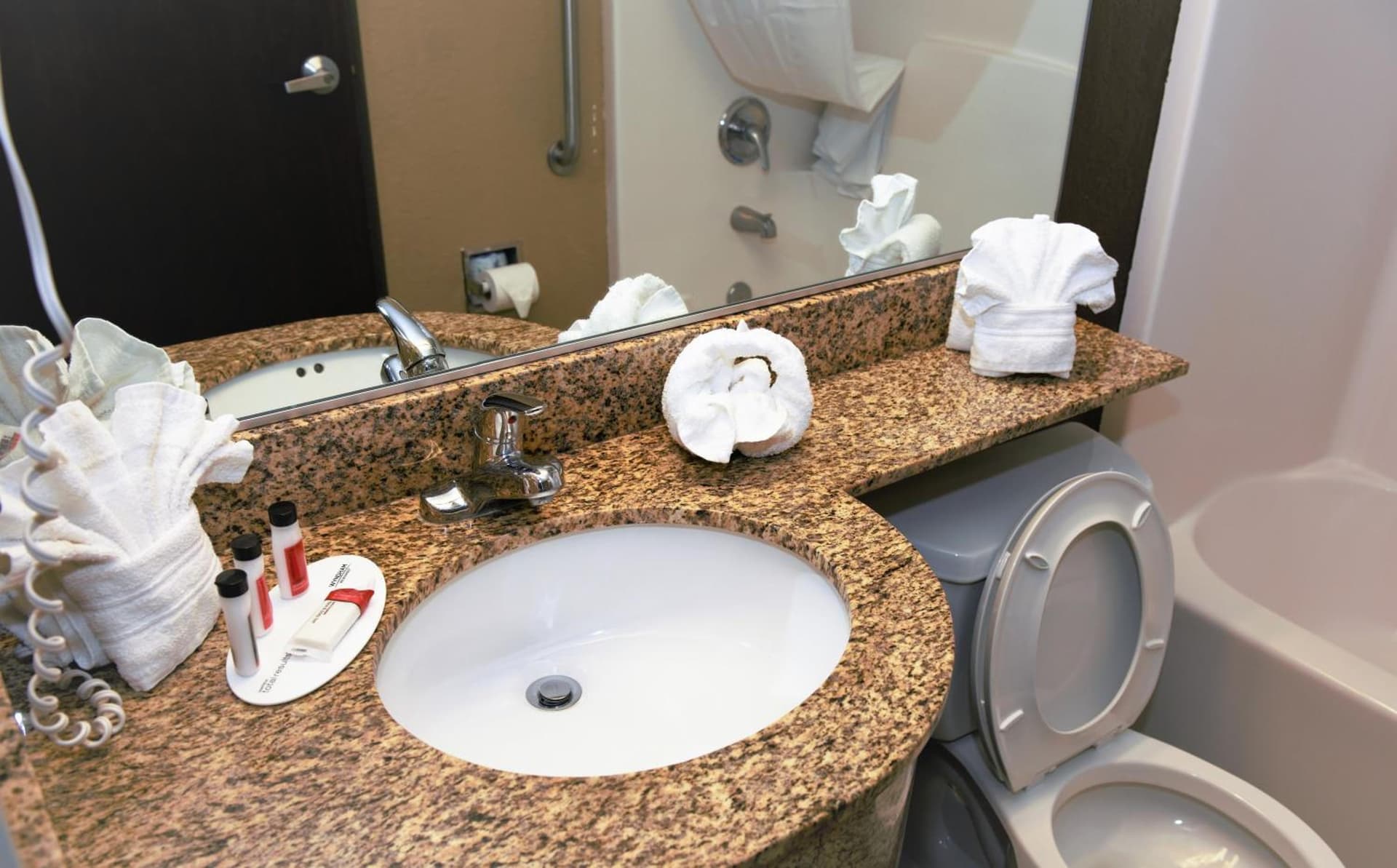 Microtel Inn & Suites by Wyndham Jacksonville Airport gallery photo in Jacksonville, FL — image 11