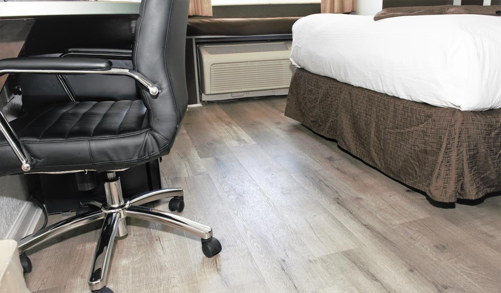 Microtel Inn & Suites by Wyndham Jacksonville Airport gallery photo in Jacksonville, FL — image 8