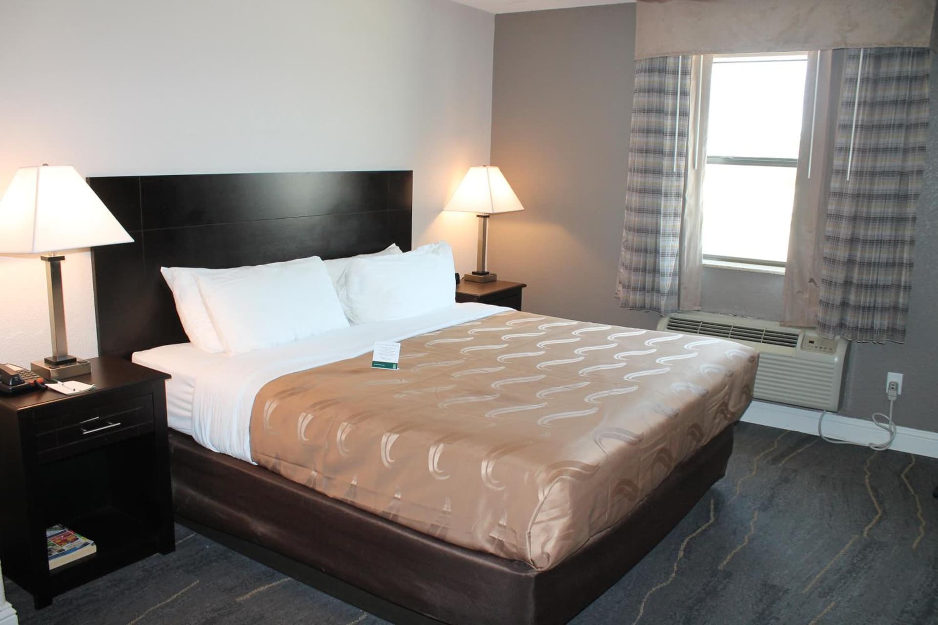 Quality Inn & Suites Port Arthur - Nederland gallery photo in Port Arthur, TX — image 46