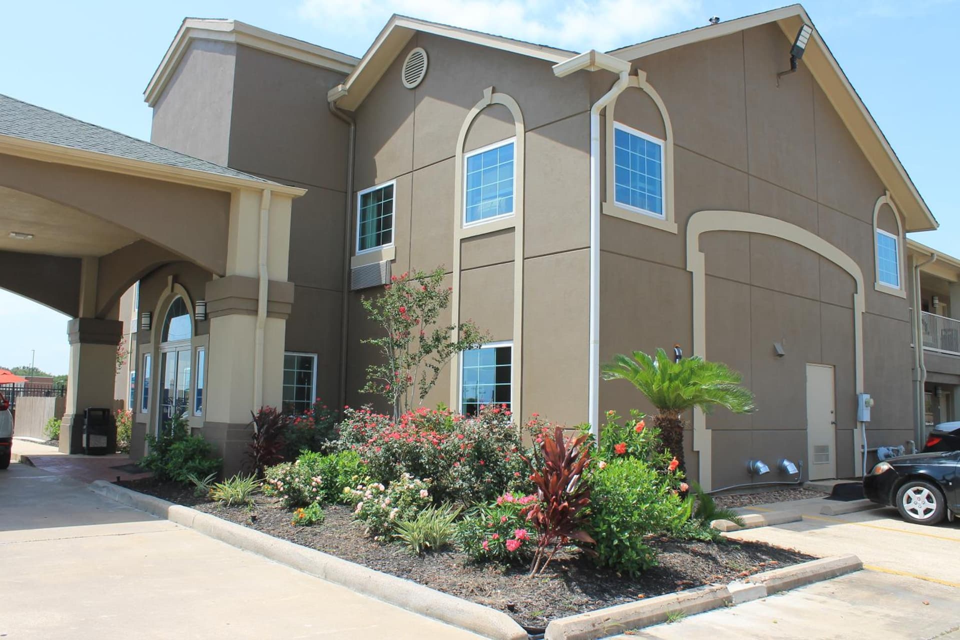 Quality Inn & Suites Port Arthur - Nederland featured exterior or lobby in Port Arthur, TX — similar hotel
