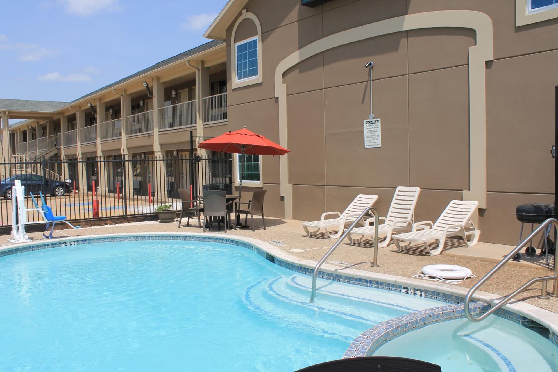 Quality Inn & Suites Port Arthur - Nederland gallery photo in Port Arthur, TX — image 23
