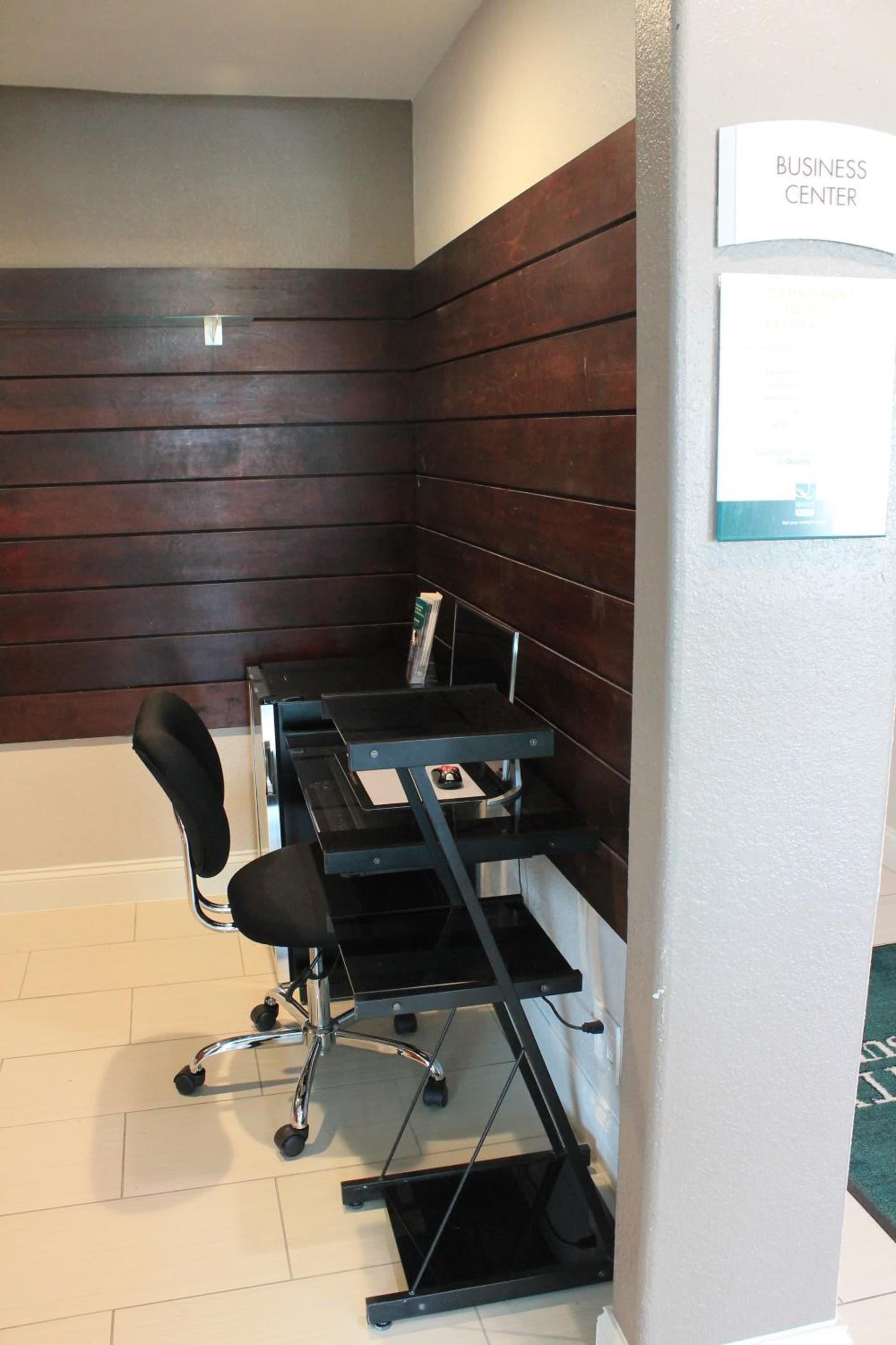 Quality Inn & Suites Port Arthur - Nederland gallery photo in Port Arthur, TX — image 34