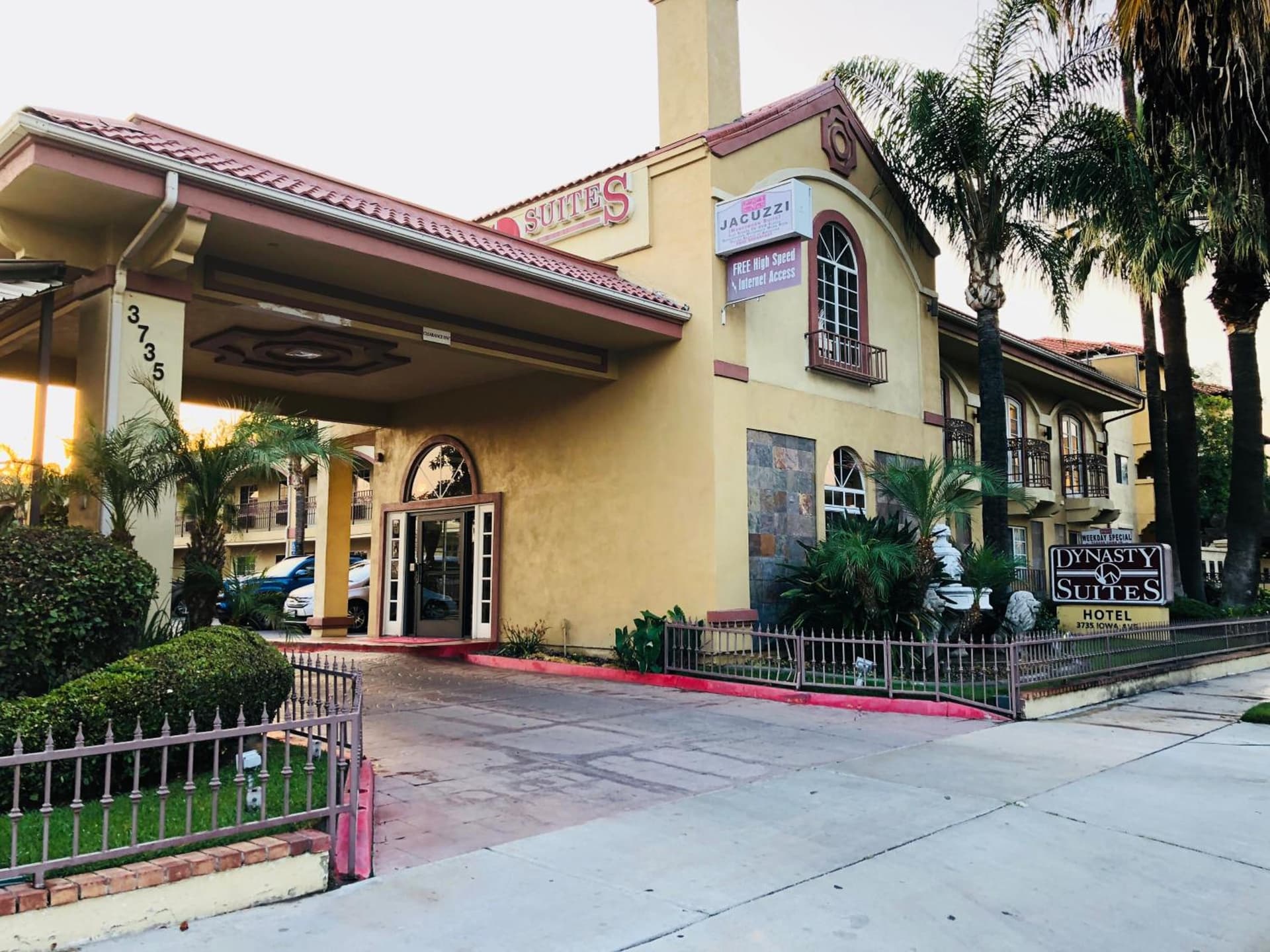 Dynasty Suites Hotel gallery photo in Riverside, CA — image 25