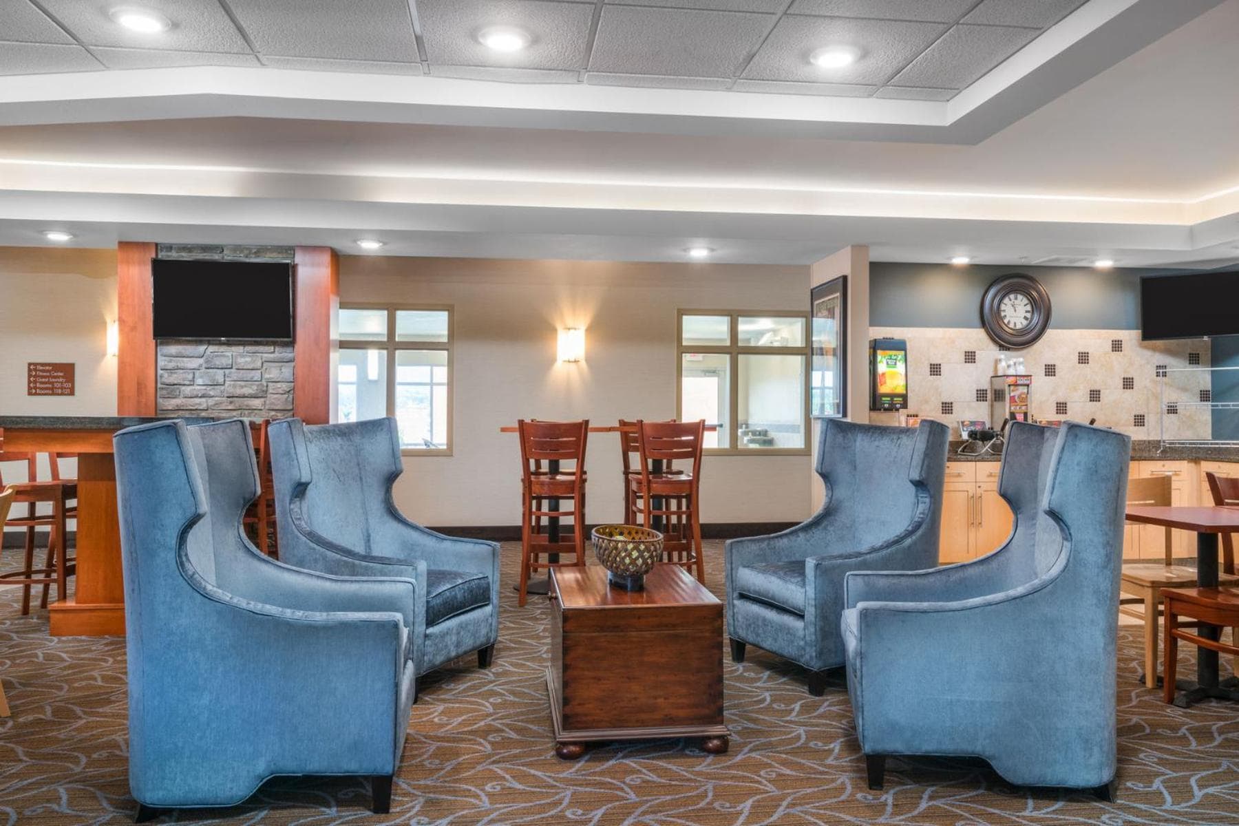 AmericInn by Wyndham Windom interior in Windom, MN — gallery photo 2