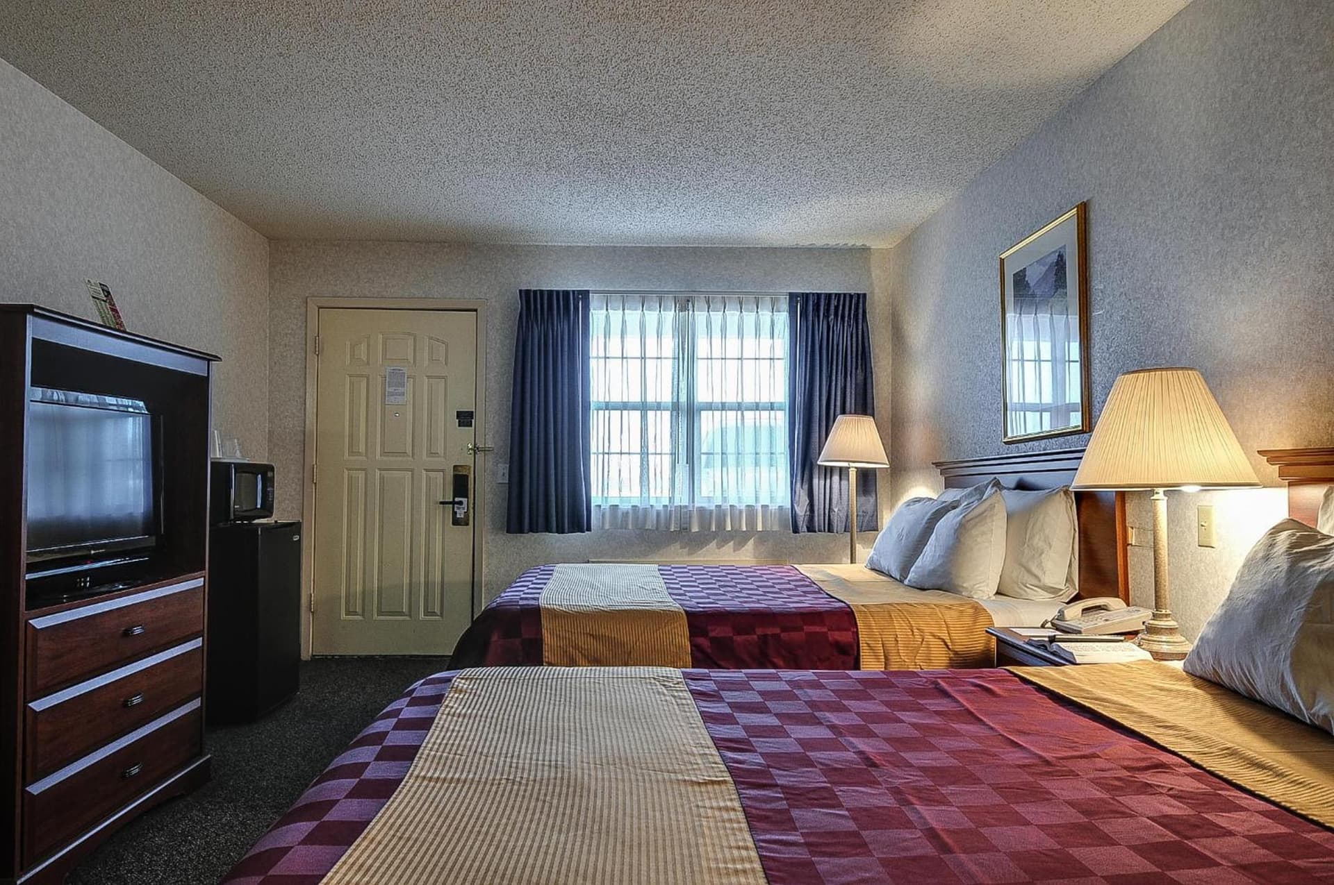 Americas Best Value Inn Midlothian gallery photo in Midlothian, TX — image 11