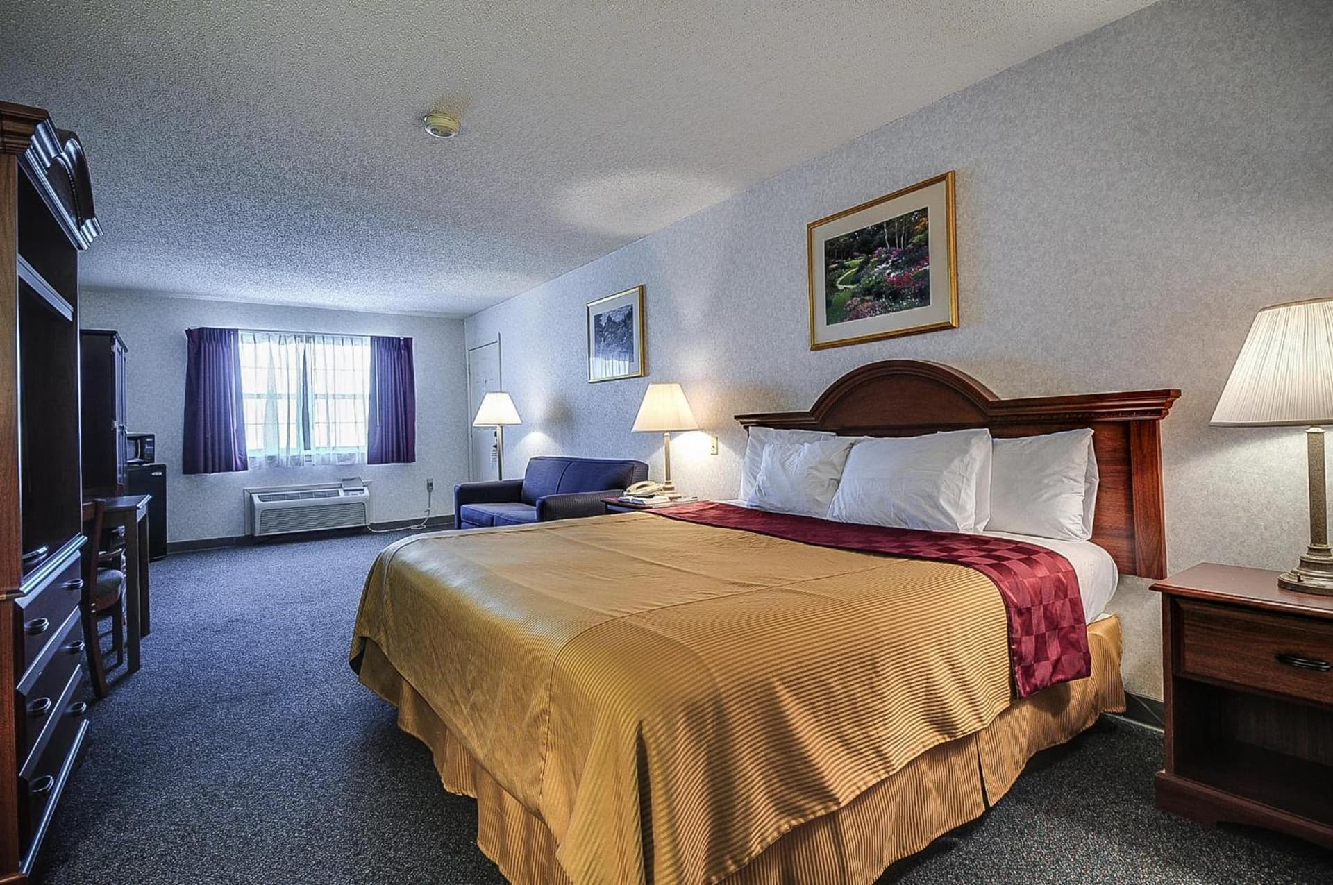 Americas Best Value Inn Midlothian gallery photo in Midlothian, TX — image 16