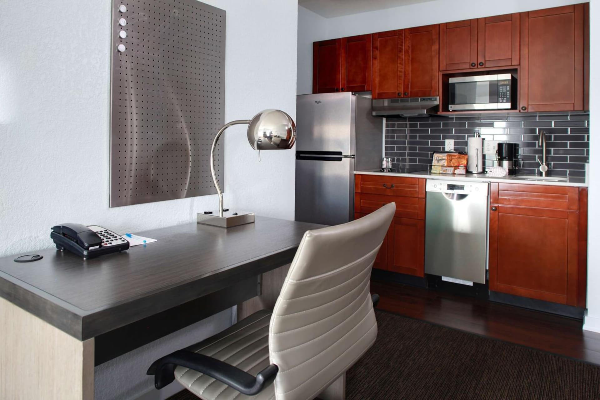 Hyatt House Branchburg - Bridgewater gallery photo in Branchburg Park, NJ — image 35