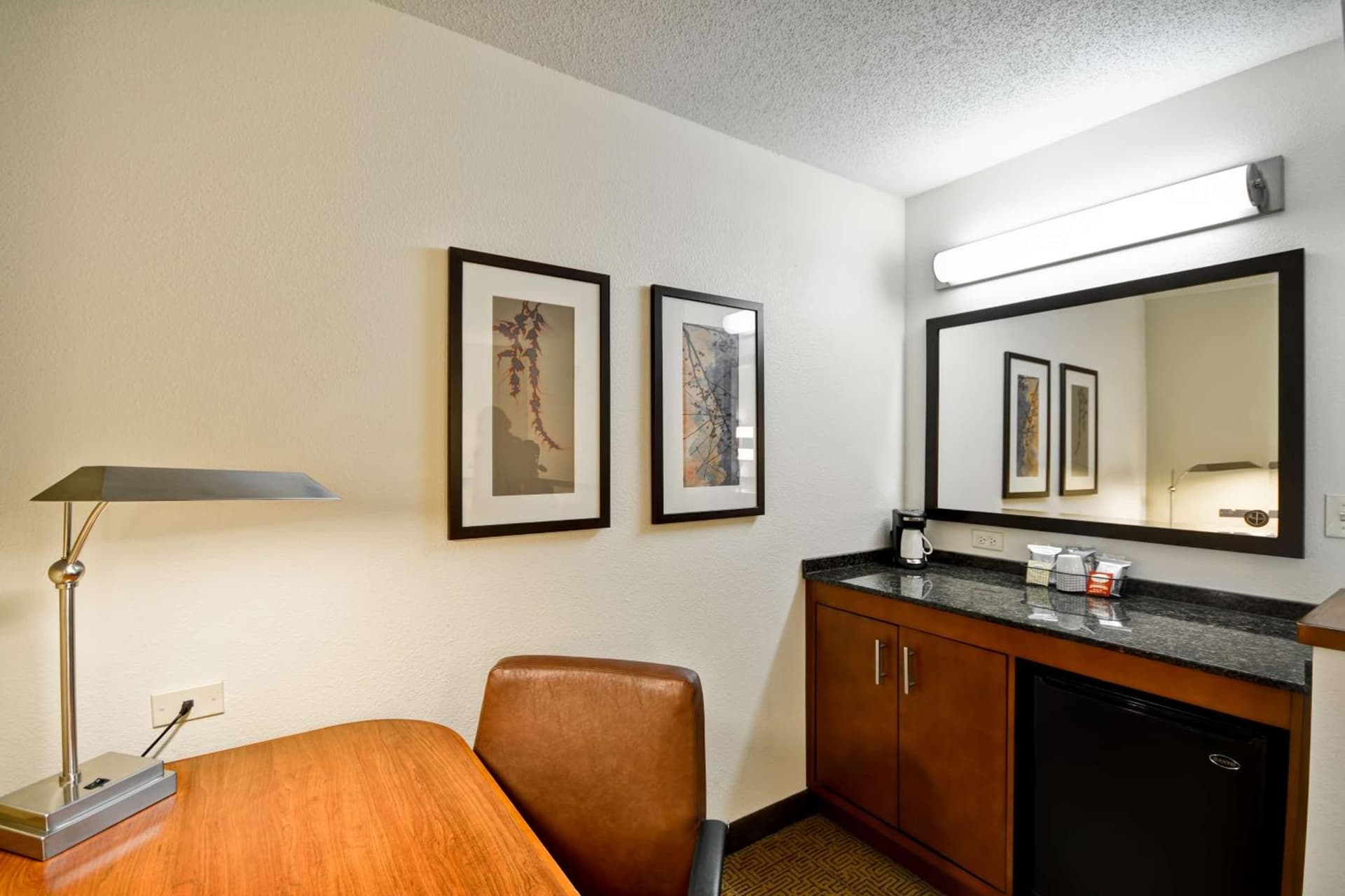 Hyatt Place Chicago/Naperville/Warrenville gallery photo in Warrenville, IL — image 32