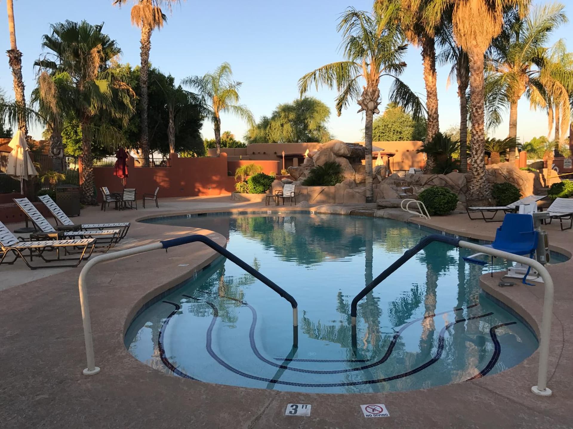 Monte Vista Resort-Age 55 Plus interior in Mesa, AZ — gallery photo 2