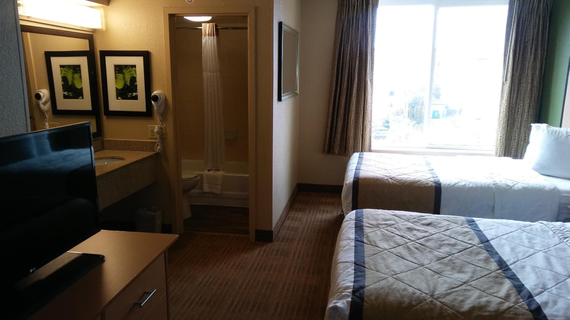 Extended Stay America Suites - Columbia - Columbia Corporate Park gallery photo in Columbia, MD — image 24