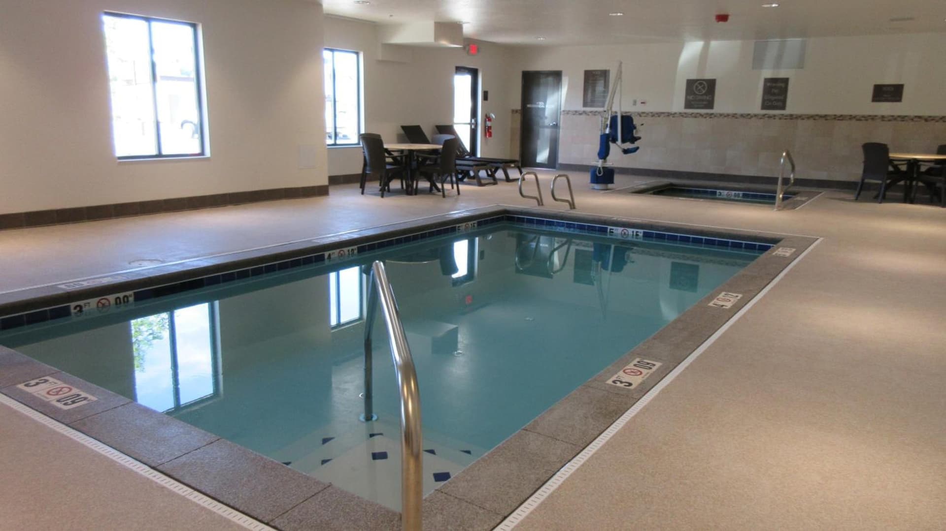 Comfort Inn & Suites Boise Airport property views in Boise, ID — gallery photo 3