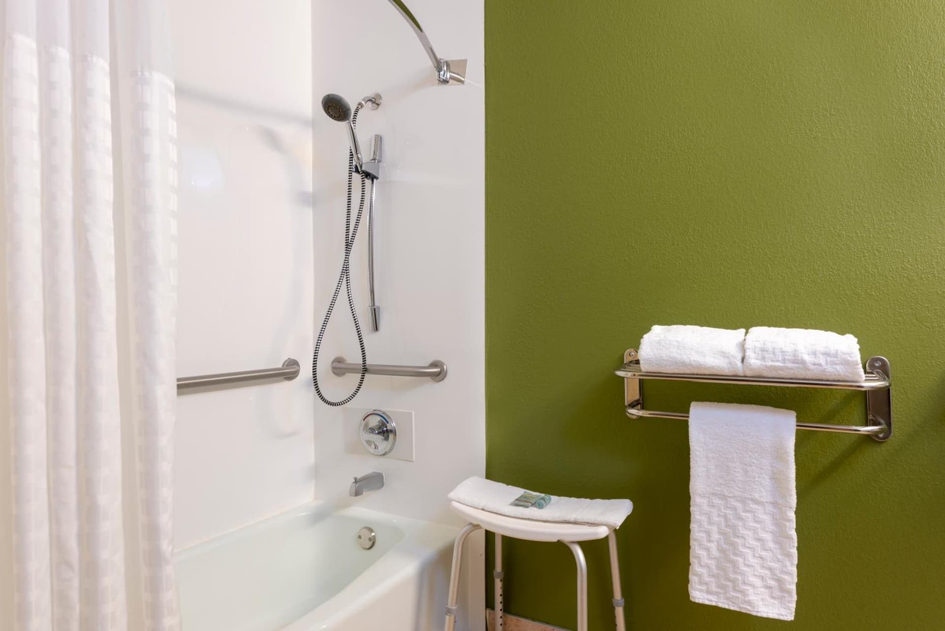 Best Western Dutch Valley Inn gallery photo in New Philadelphia, OH — image 16