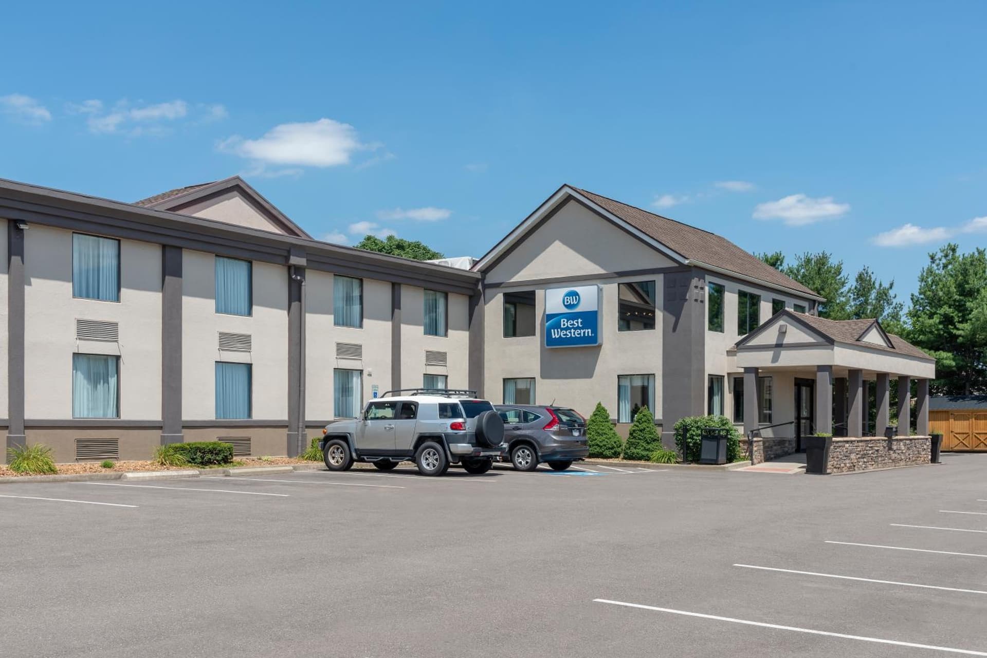 Best Western Dutch Valley Inn gallery photo in New Philadelphia, OH — image 17