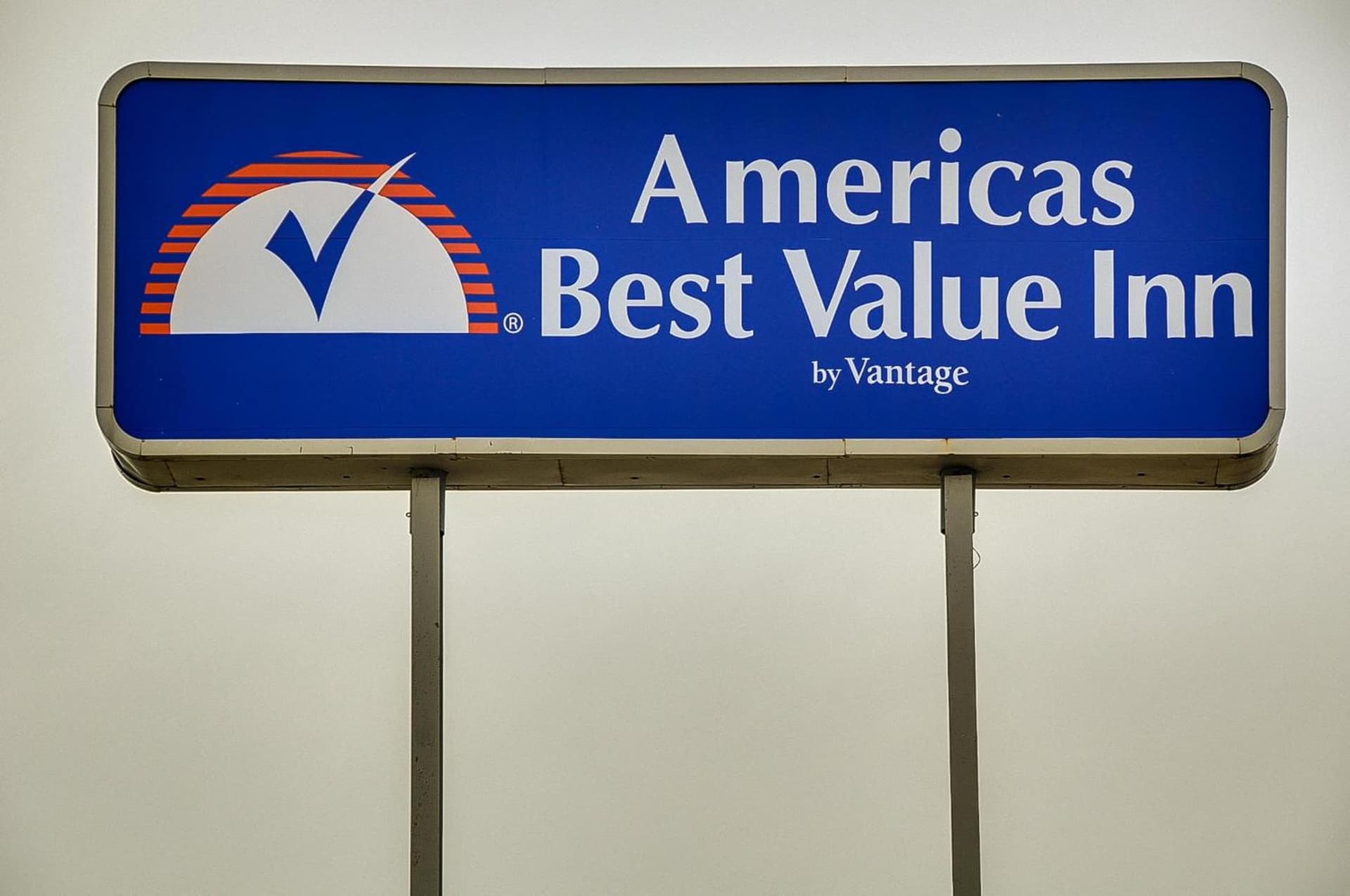 Americas Best Value Inn Midlothian gallery photo in Midlothian, TX — image 9