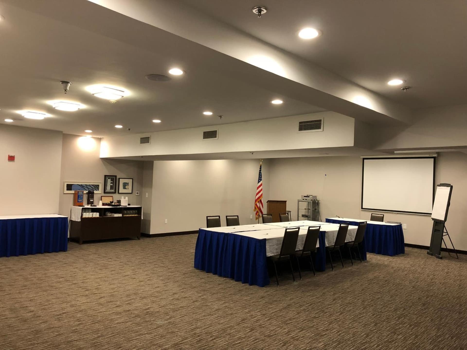 Country Inn & Suites by Radisson, San Jose International Airport, CA gallery photo in San Jose, CA — image 15