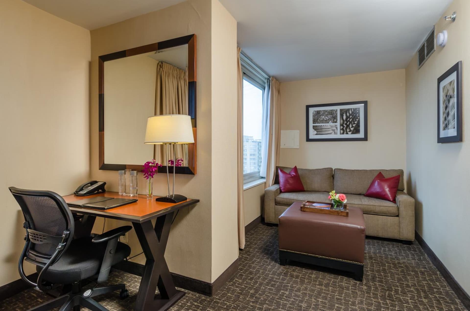 Beacon Hotel & Corporate Quarters gallery photo in Washington, DC — image 78