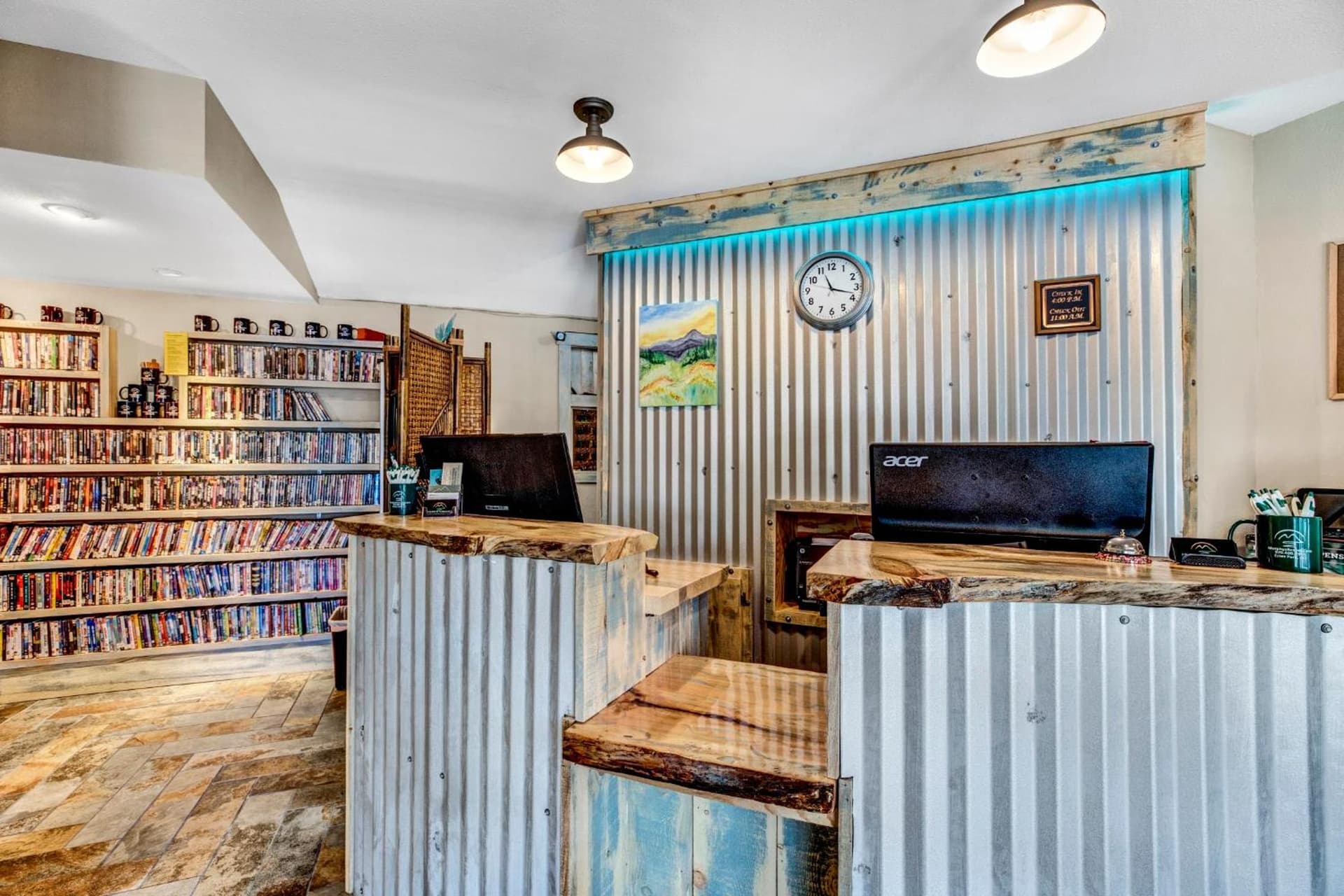 Murphy's Resort interior in Estes Park, CO — gallery photo 2