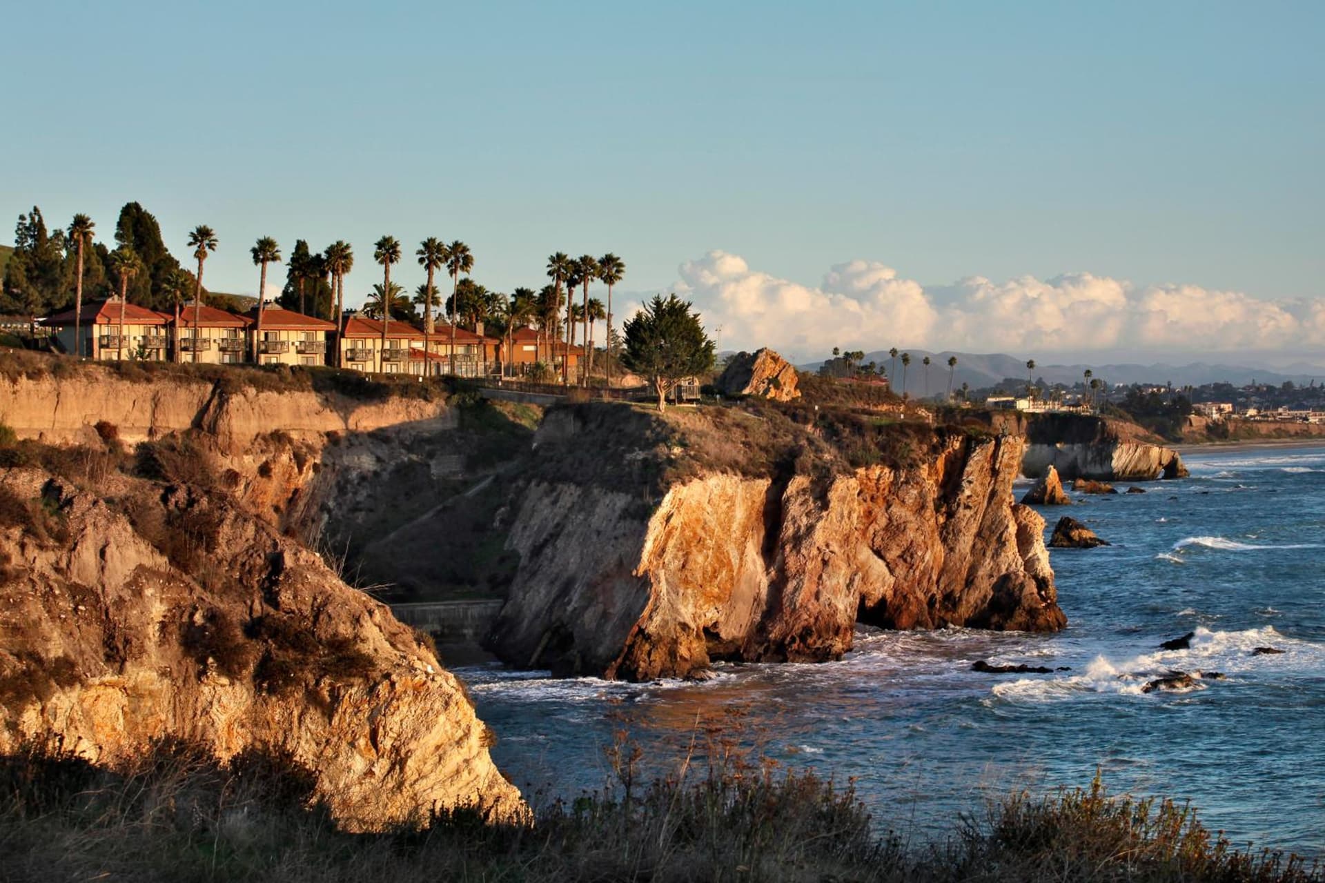 Inn at the Cove gallery photo in Pismo Beach, CA — image 13