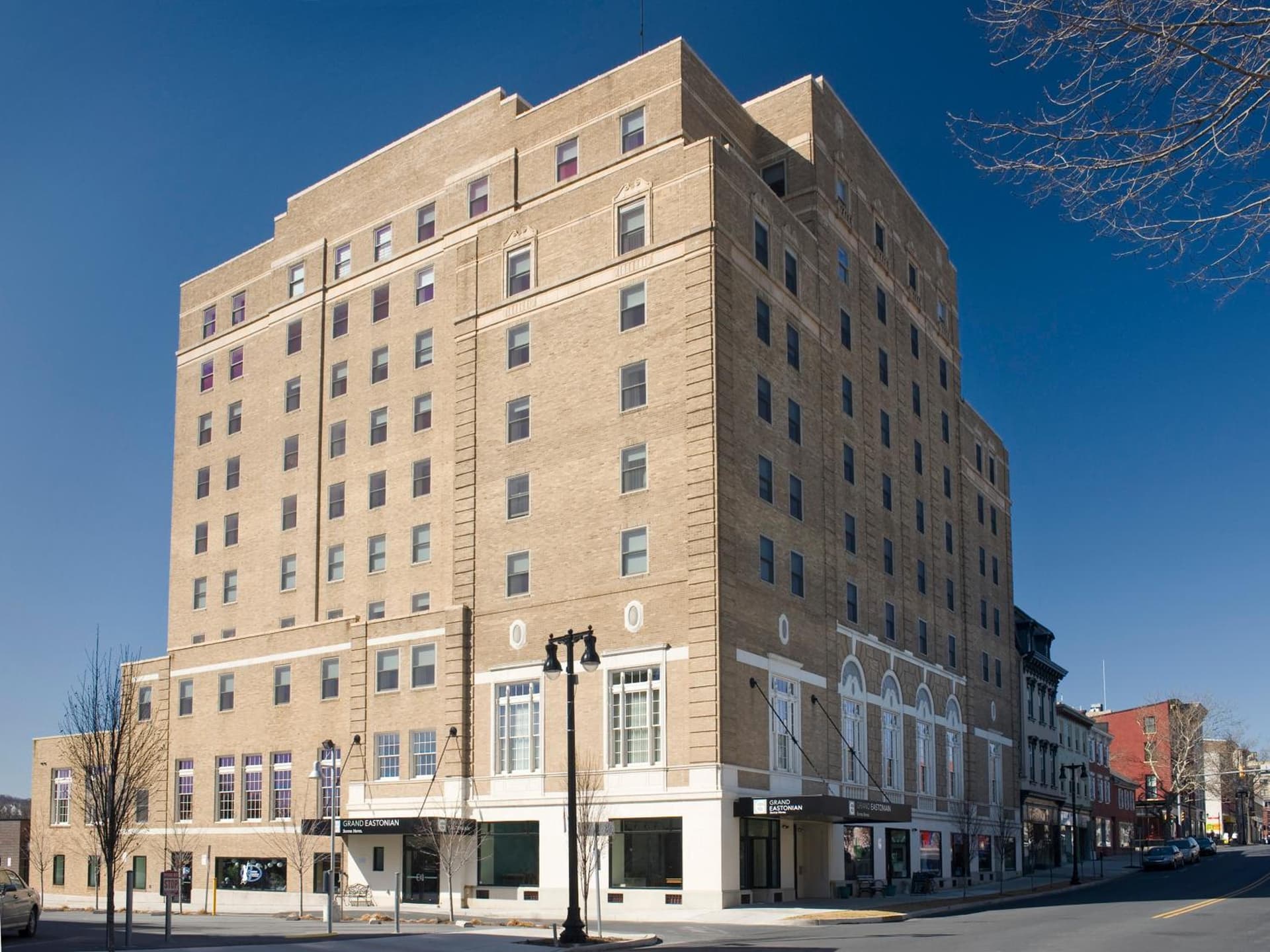 Grand Eastonian Hotel & Suites — hotel in Easton, Pennsylvania