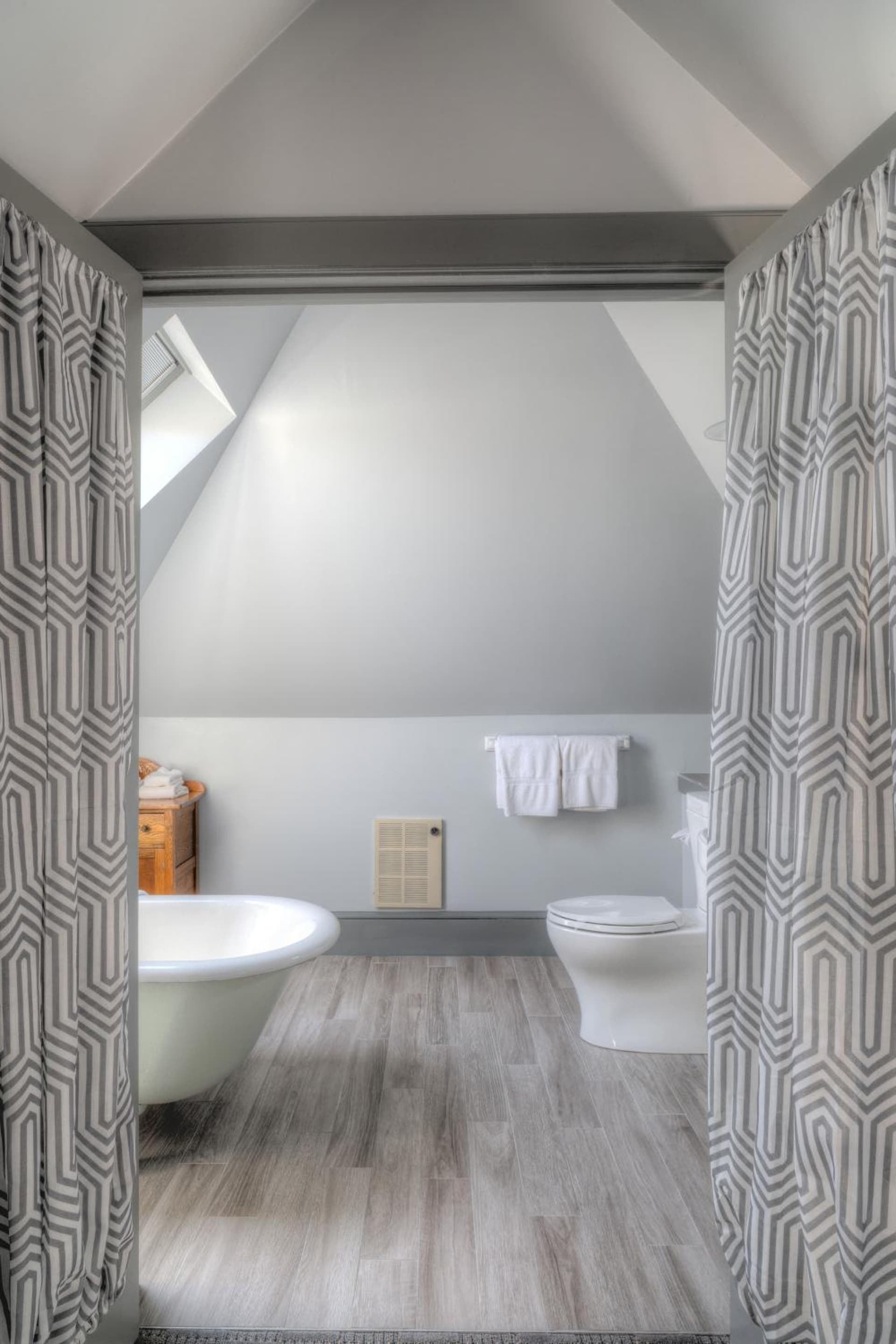 The Hotel Portsmouth - Downtown gallery photo in Portsmouth, NH — image 18