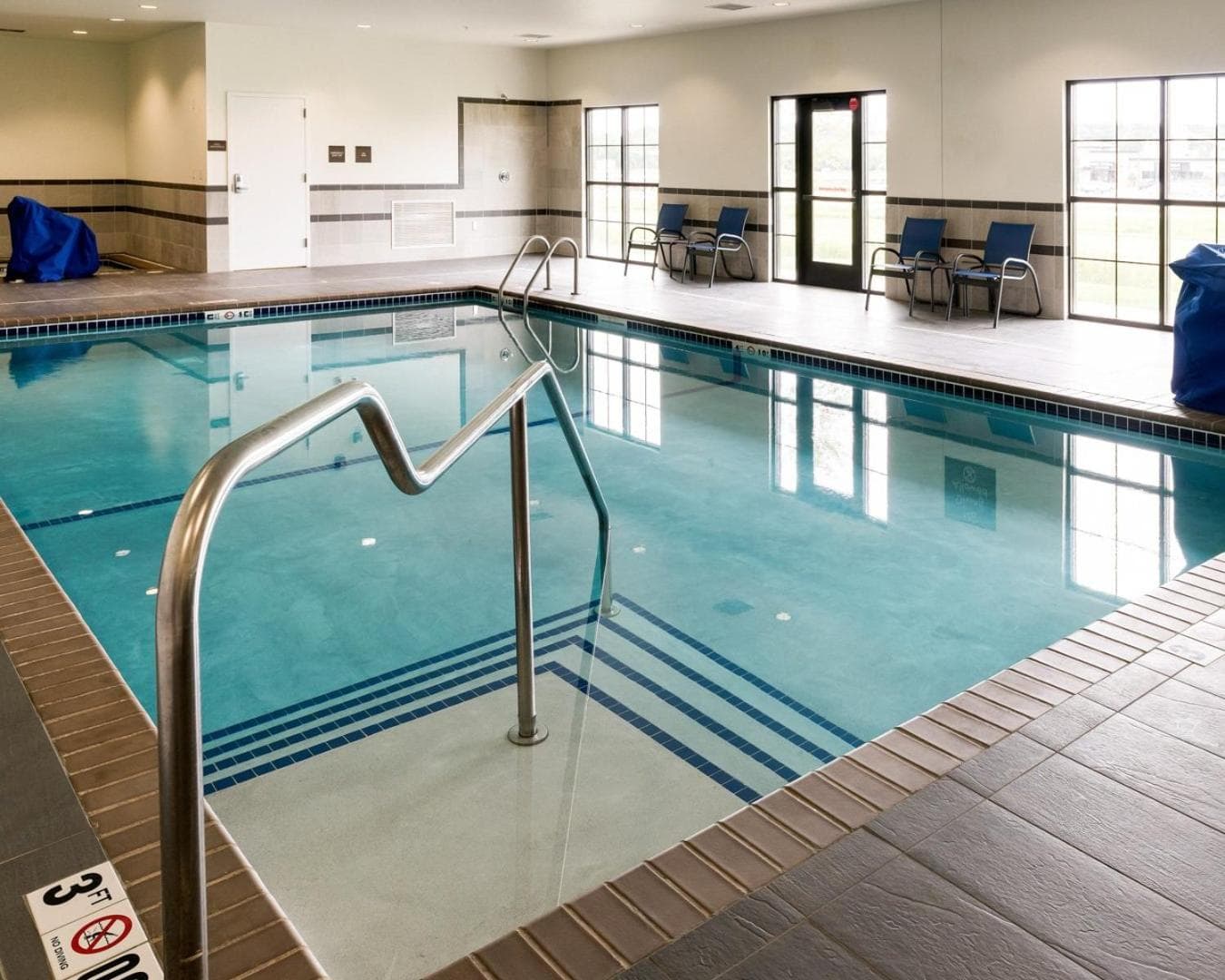 Comfort Inn & Suites West - Medical Center gallery photo in Rochester, MN — image 7
