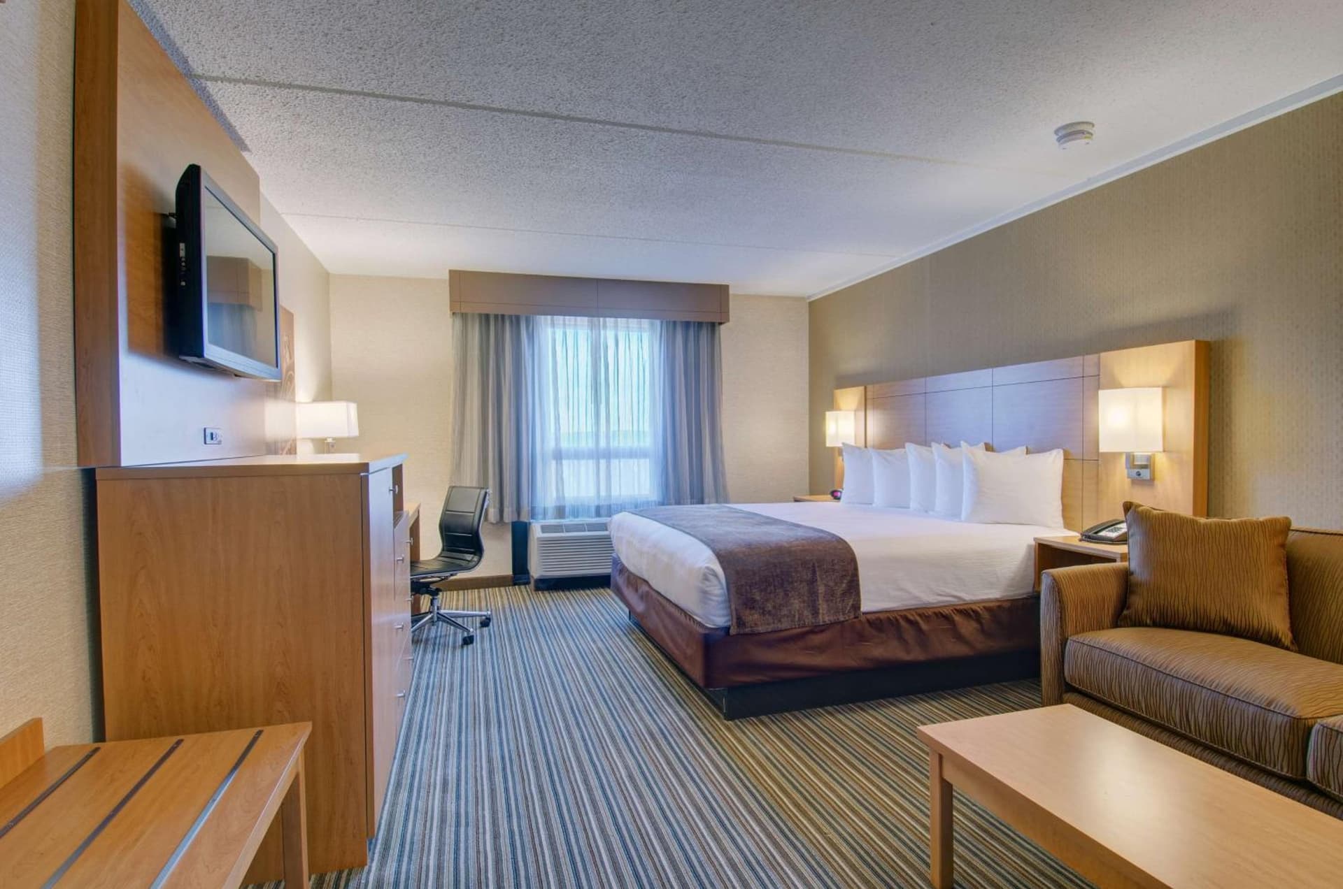 Best Western Royal Plaza Hotel and Trade Center gallery photo in Marlborough, MA — image 17