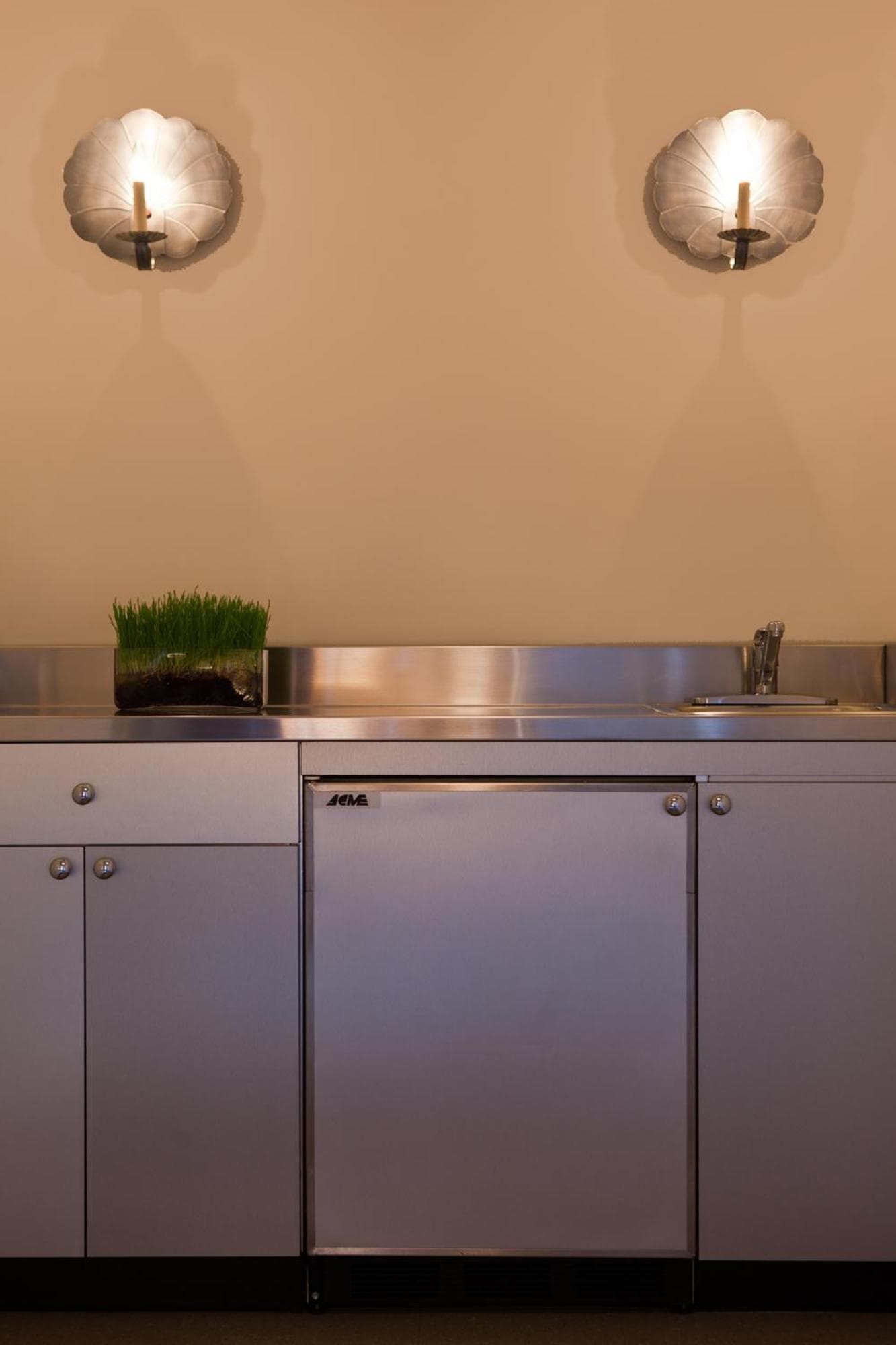 Hotel Lombardy gallery photo in Washington, DC — image 44