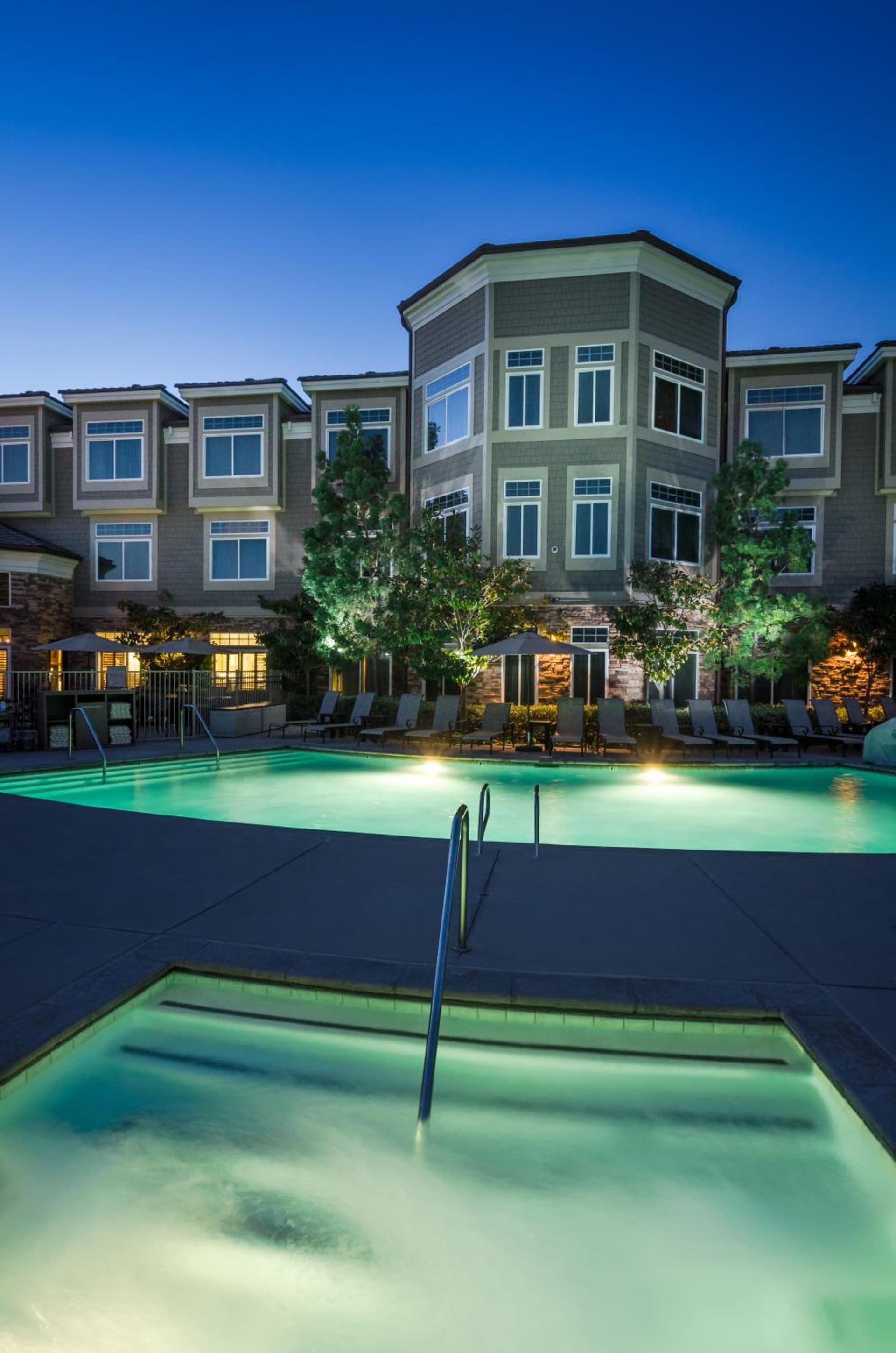 West Inn & Suites gallery photo in Carlsbad, CA — image 28