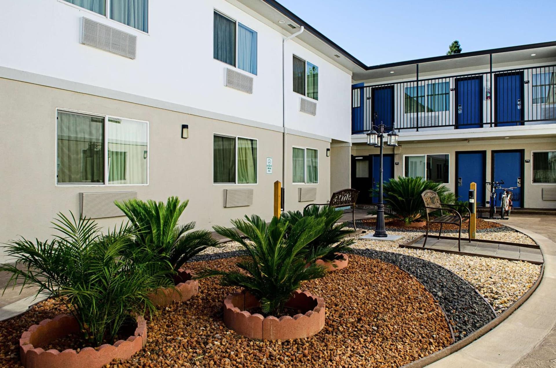 Motel 6-Modesto, CA - Downtown gallery photo in Modesto, CA — image 21