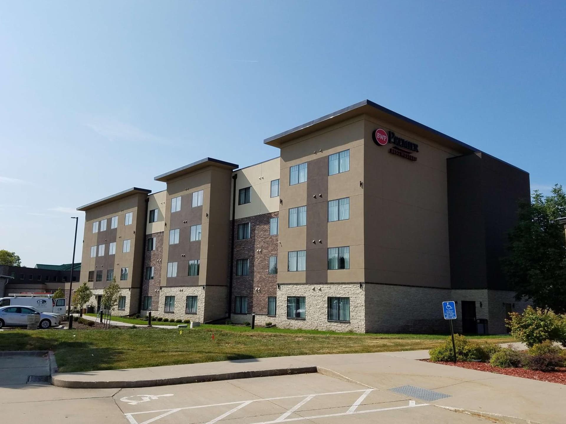 Best Western Premier Des Moines-Ankeny Hotel gallery photo in Ankeny, IA — image 45