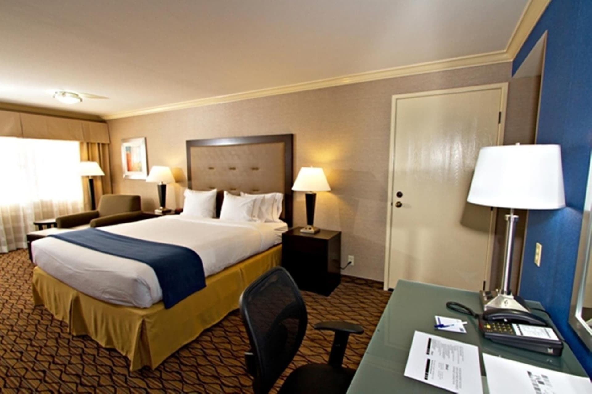 Holiday Inn Express Port Hueneme by IHG gallery photo in Port Hueneme, CA — image 16