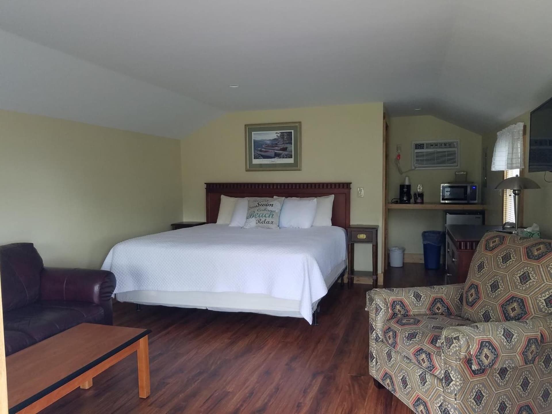 Grand View Resort gallery photo in Weirs Beach, NH — image 20