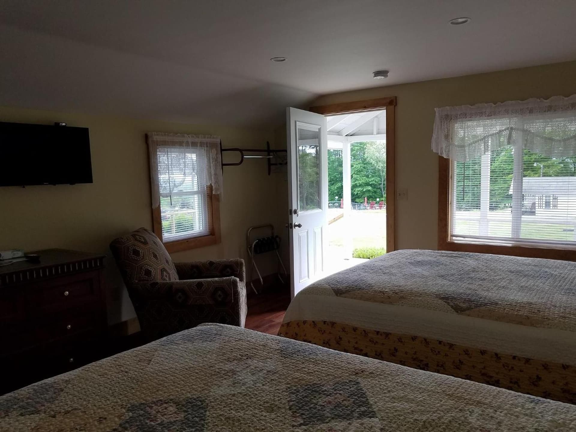 Grand View Resort gallery photo in Weirs Beach, NH — image 44