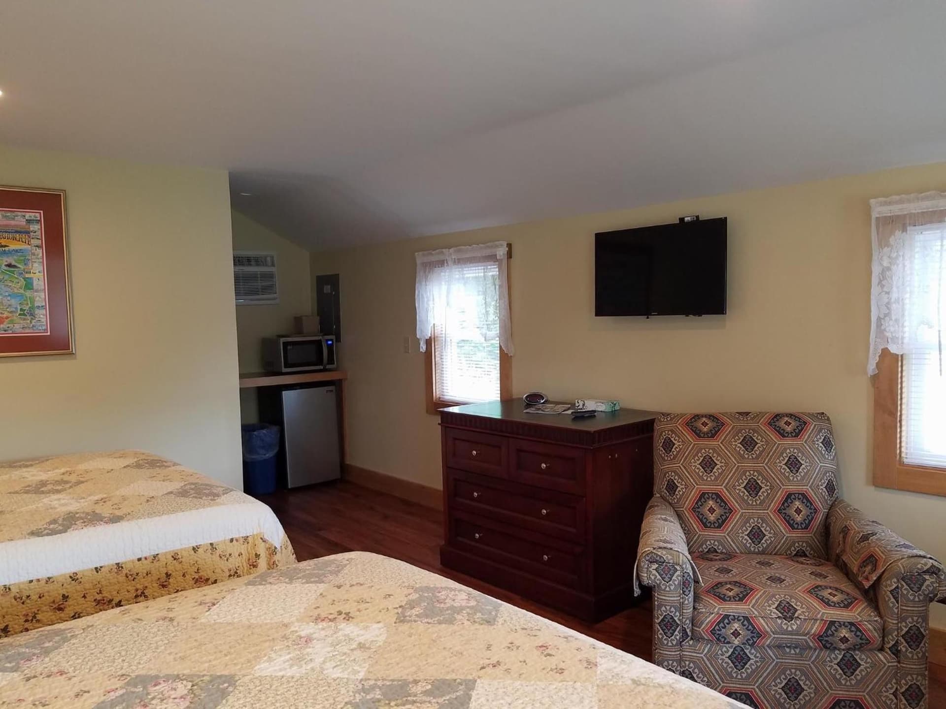 Grand View Resort gallery photo in Weirs Beach, NH — image 14