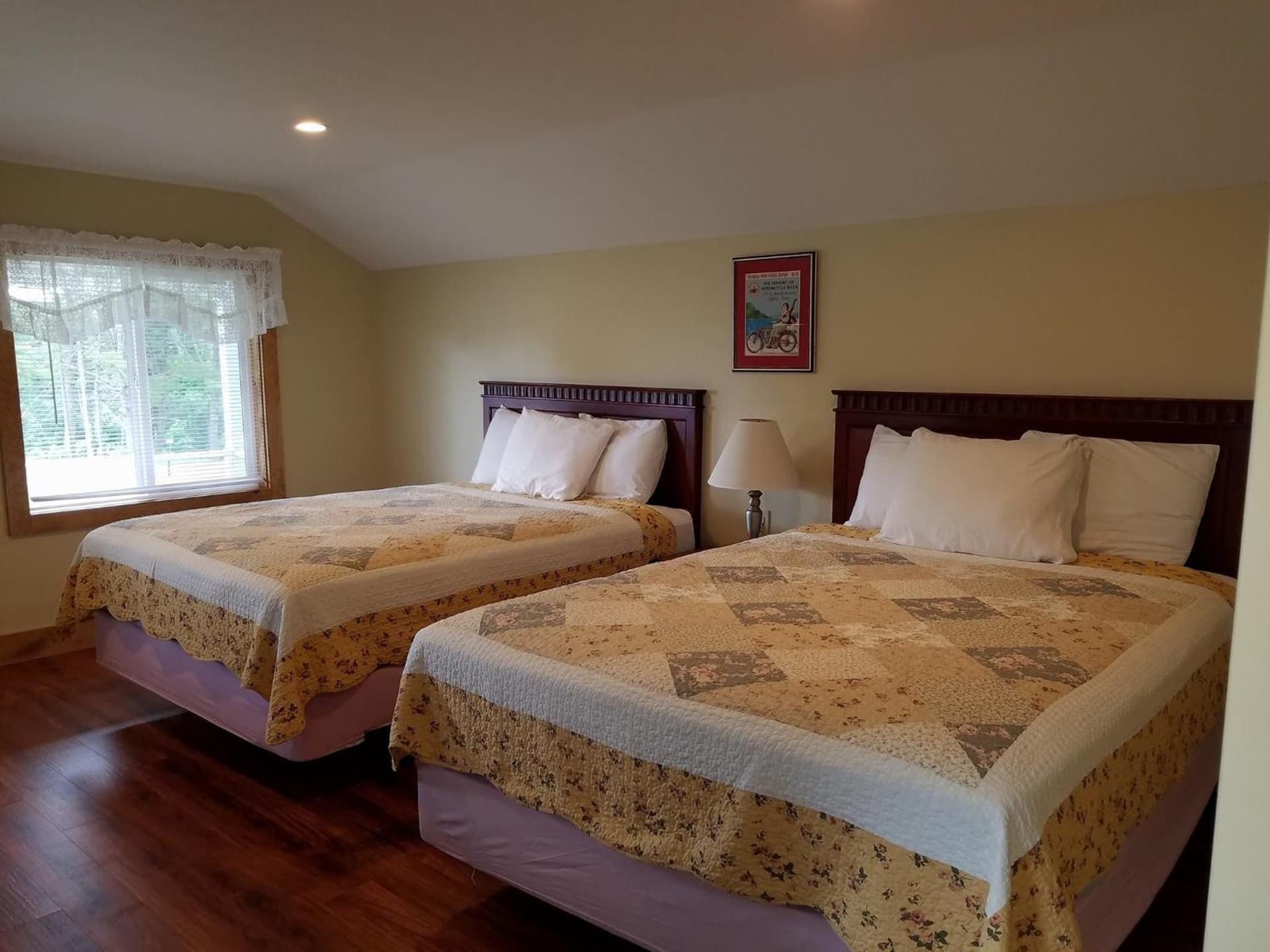 Grand View Resort gallery photo in Weirs Beach, NH — image 102