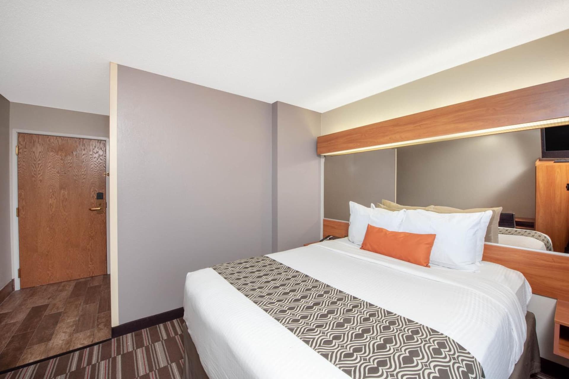 Microtel Inn & Suites by Wyndham Springfield gallery photo in Springfield, IL — image 29
