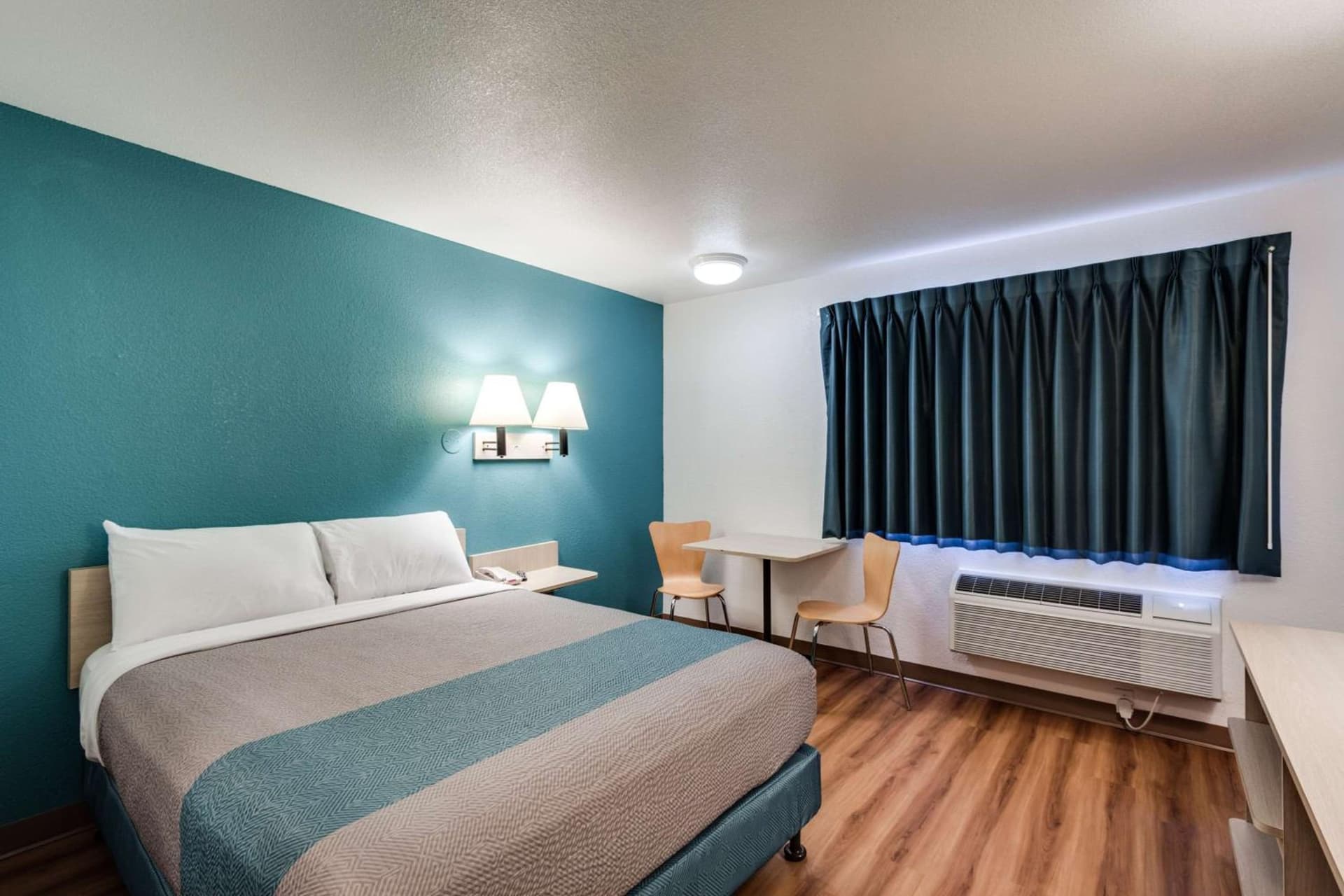 Motel 6-Spokane, WA - West interior in Spokane, WA — gallery photo 2