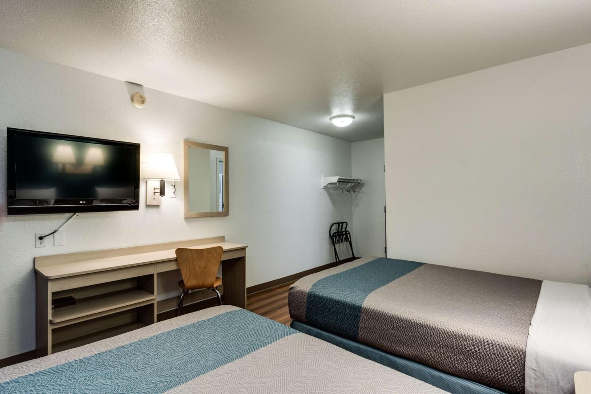 Motel 6-Spokane, WA - West gallery photo in Spokane, WA — image 5