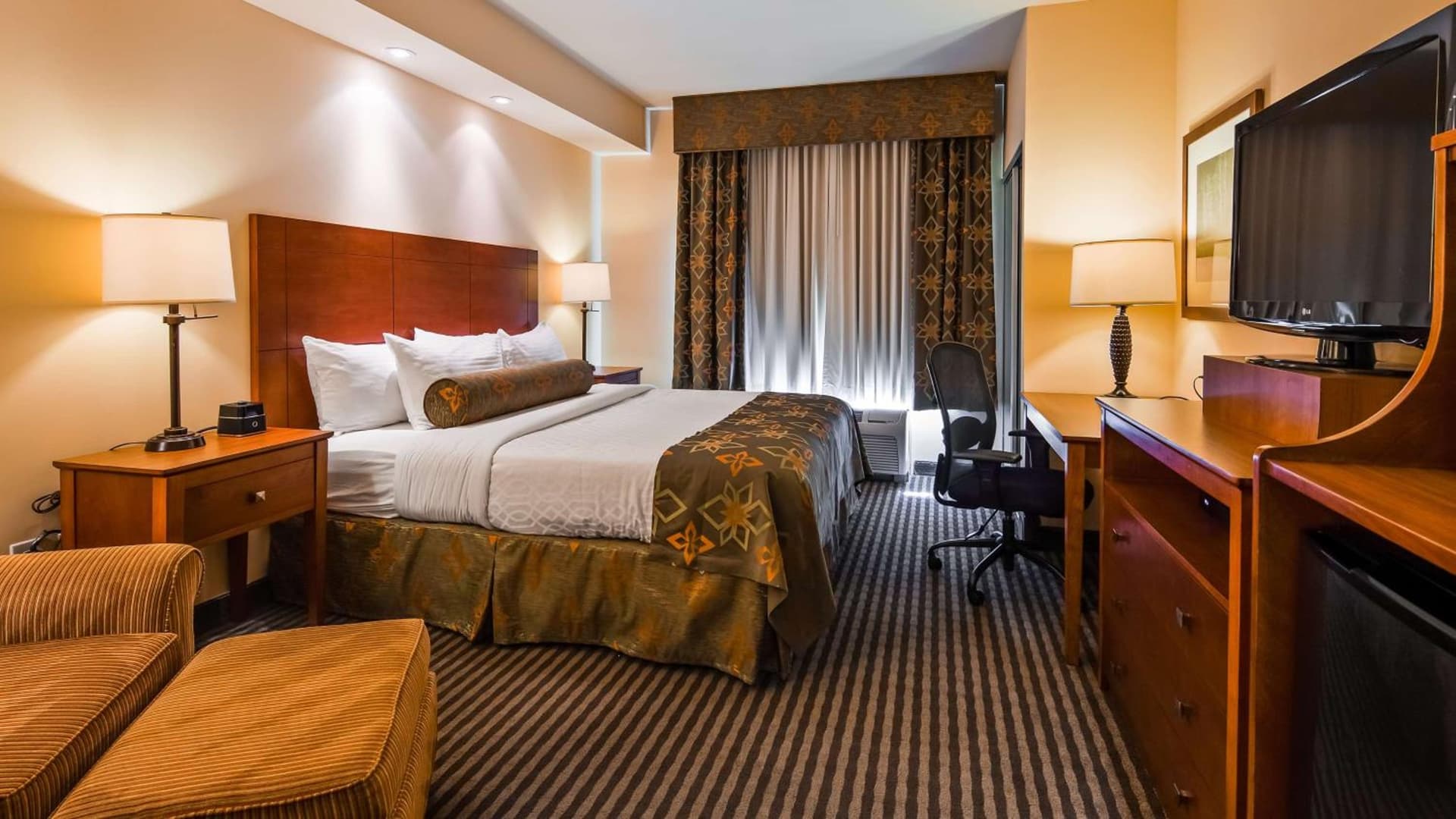 Best Western PLUS Westgate Inn and Suites gallery photo in Leland, NC — image 13