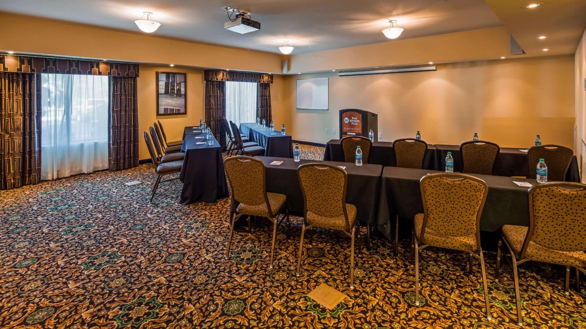 Best Western PLUS Westgate Inn and Suites gallery photo in Leland, NC — image 15