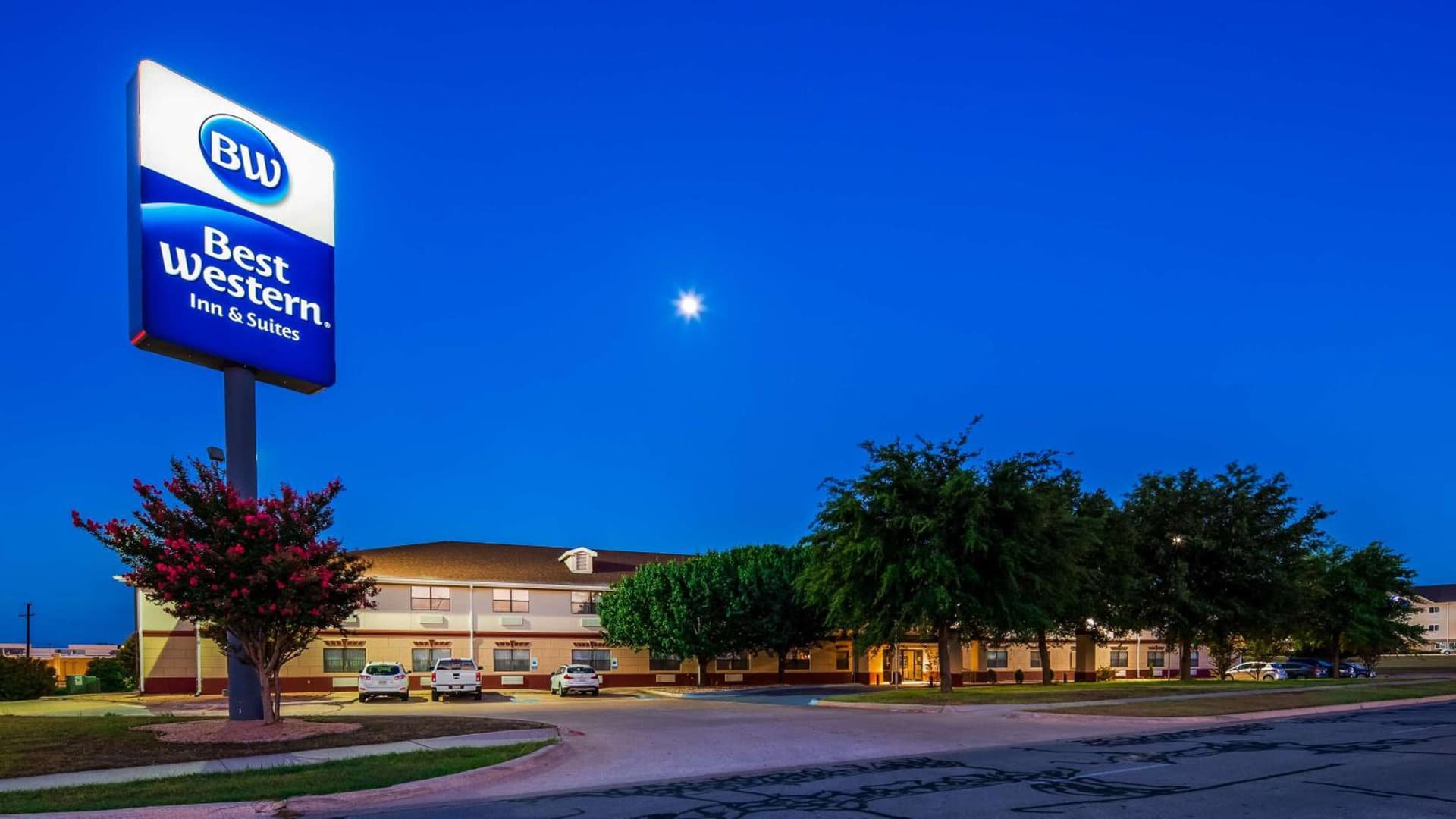 Best Western Inn & Suites — hotel in Copperas Cove, Texas